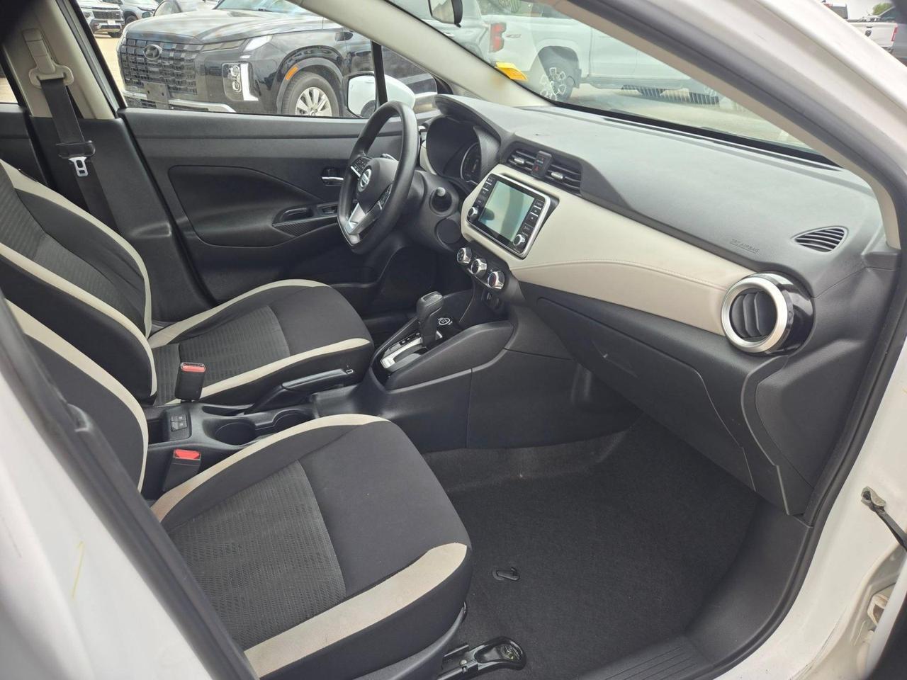 2022 Nissan Versa SV Castroville TX