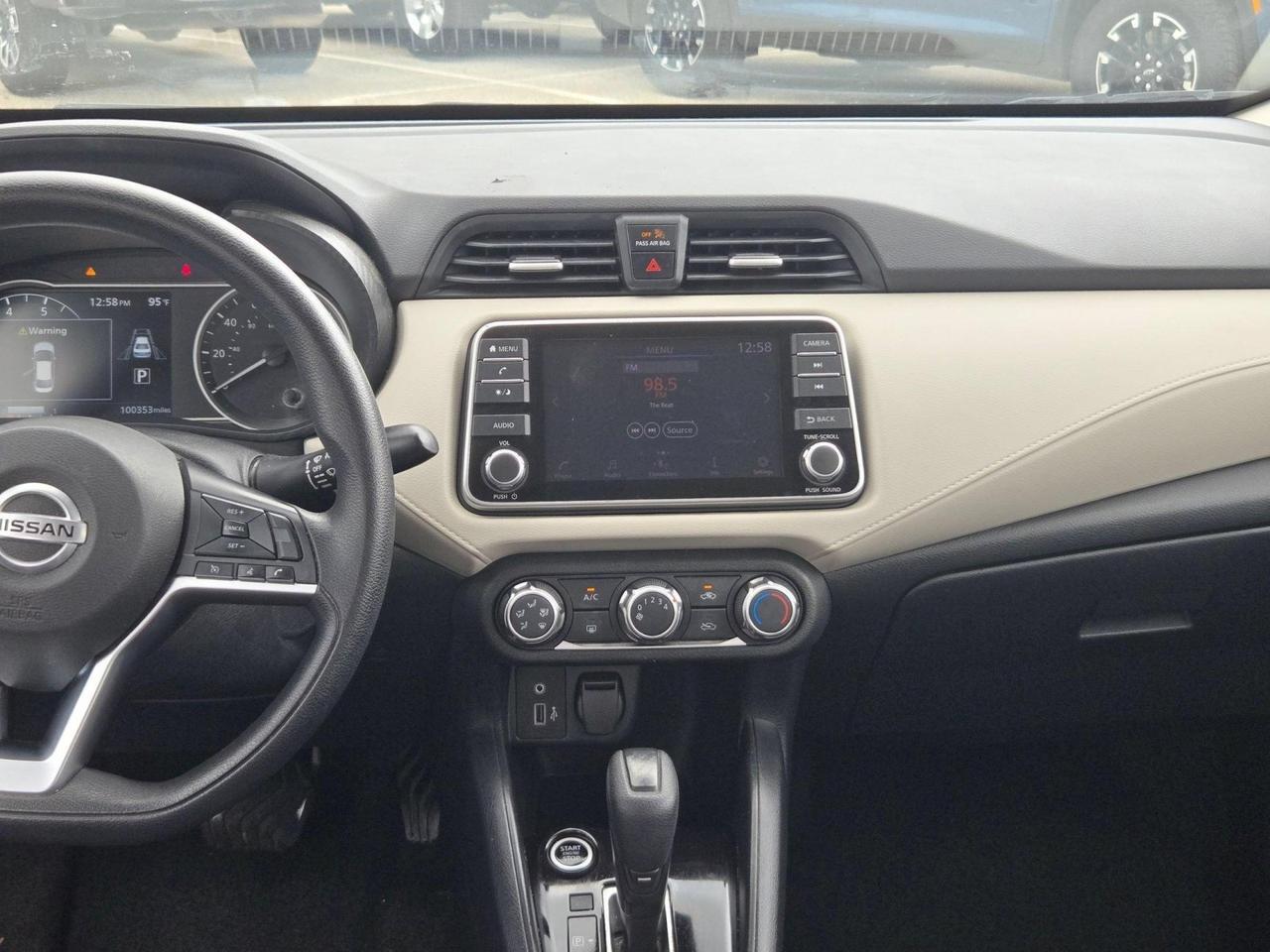 2022 Nissan Versa SV Castroville TX
