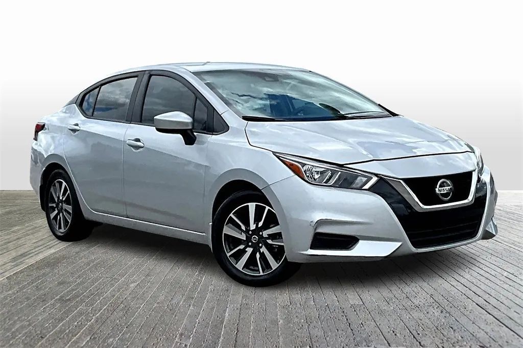 2022 Nissan Versa SV Sedan 4D