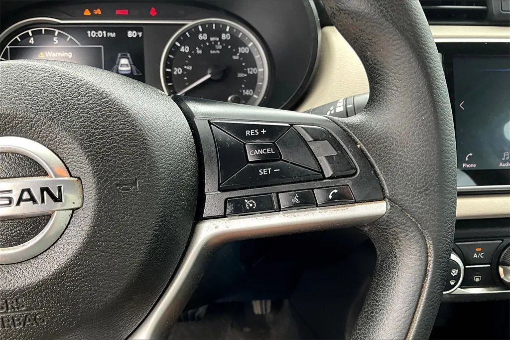 2022 Nissan Versa Sedan SV - Photo 17