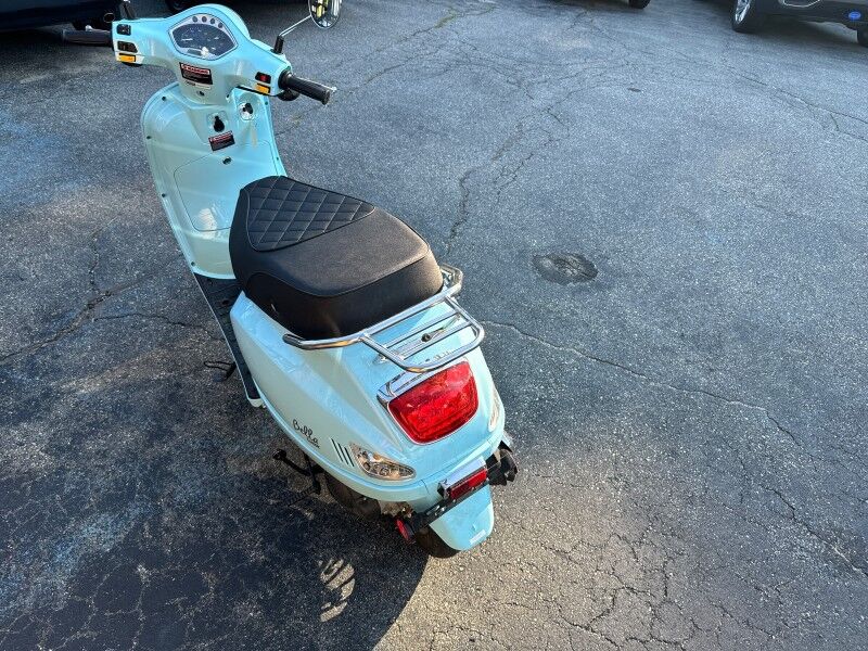 2022 No Make BELLA CLASSIC 50 SCOOTER Whitinsville MA