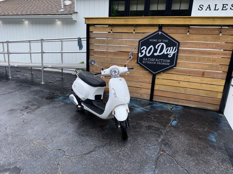 2022 No Make BELLA CLASSIC 50 SCOOTER