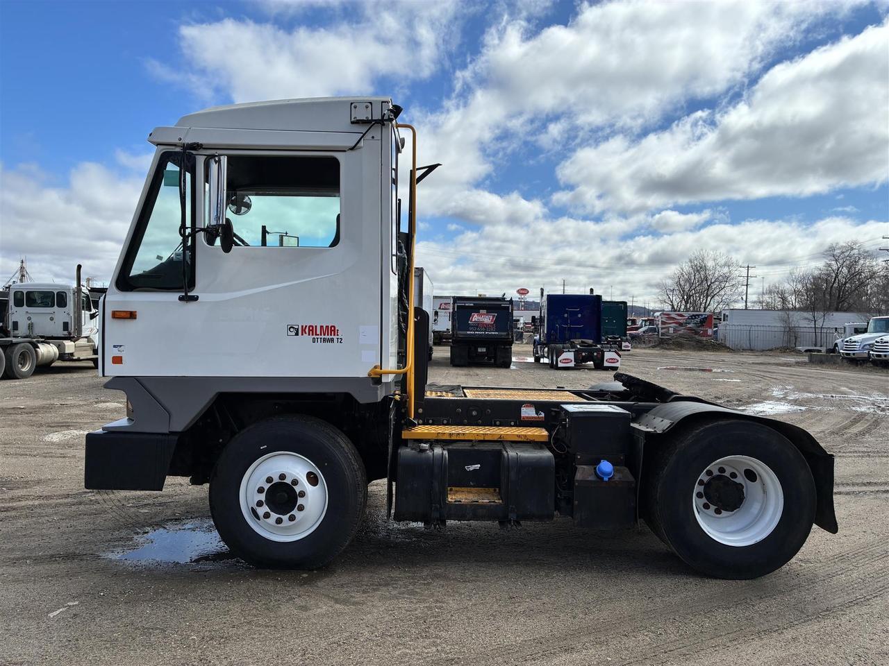 2022 Ottawa T2 Yard Spotter