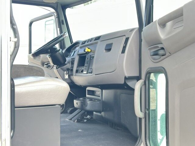 2022 Peterbilt 337 22&apos; Jerr-Dan Rollback Car Carrier Truck Miami FL