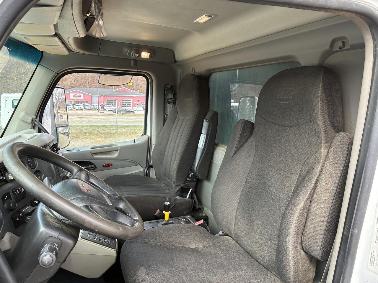 2022 Peterbilt 567 Eau Claire WI