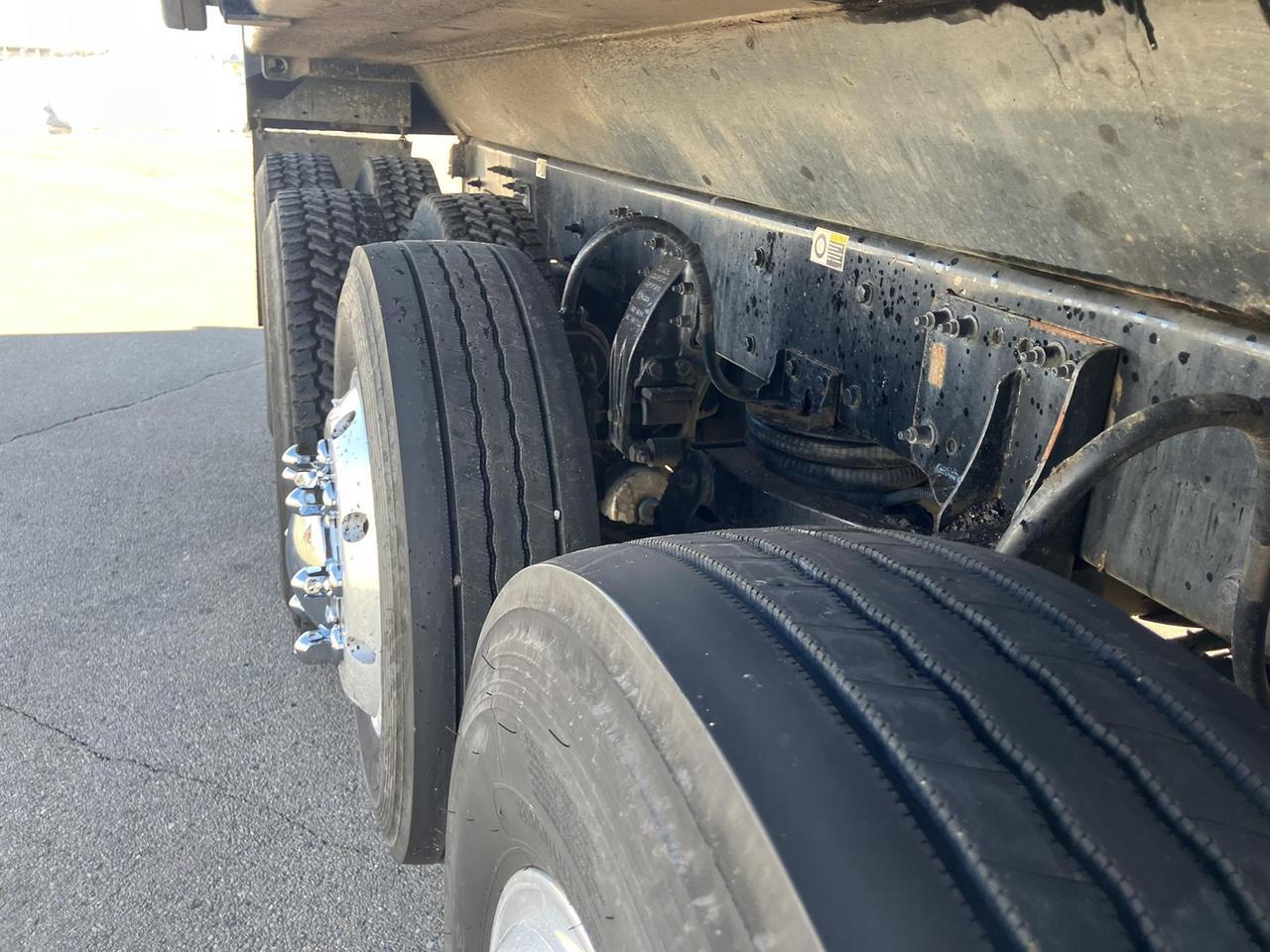 2022 Peterbilt 567 - image 7