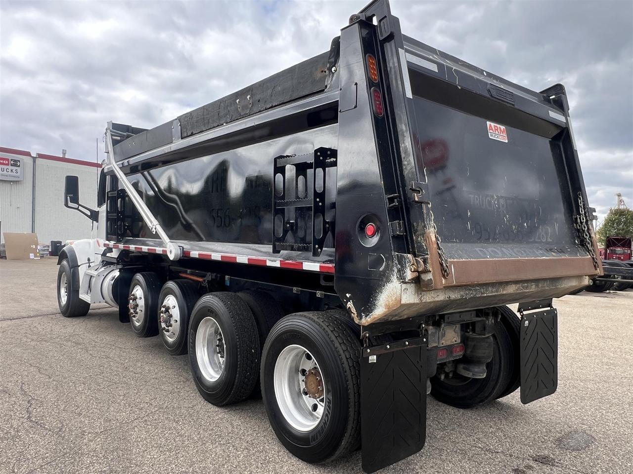 2022 Peterbilt 567 Rochester MN