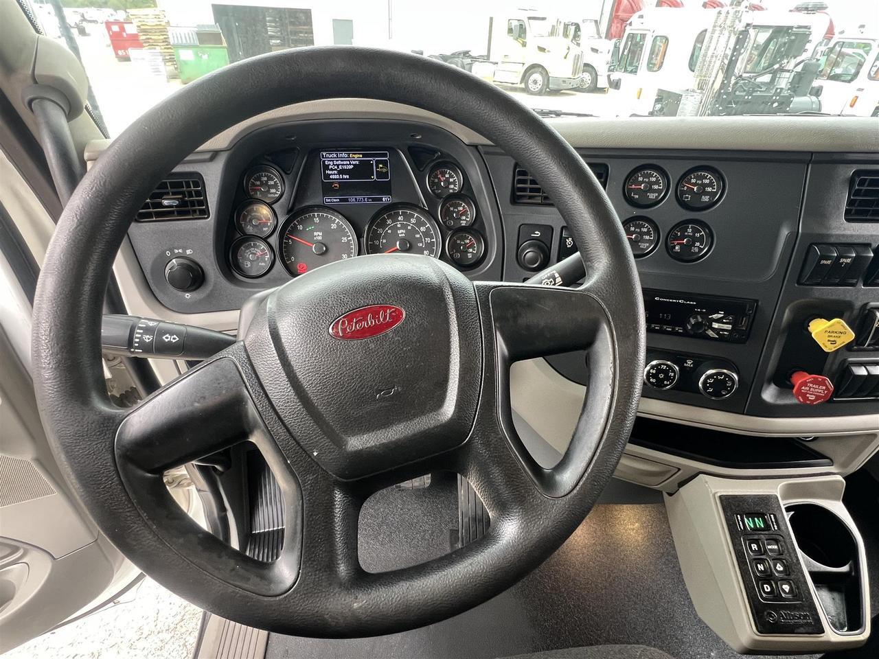 2022 Peterbilt 567 Rochester MN