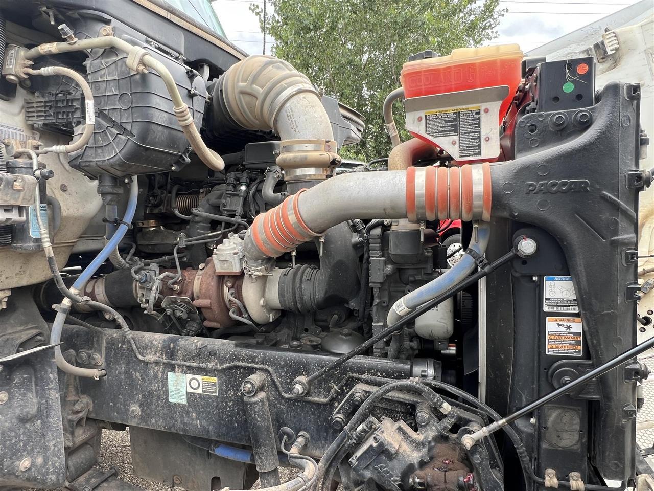 2022 Peterbilt 567 Rochester MN