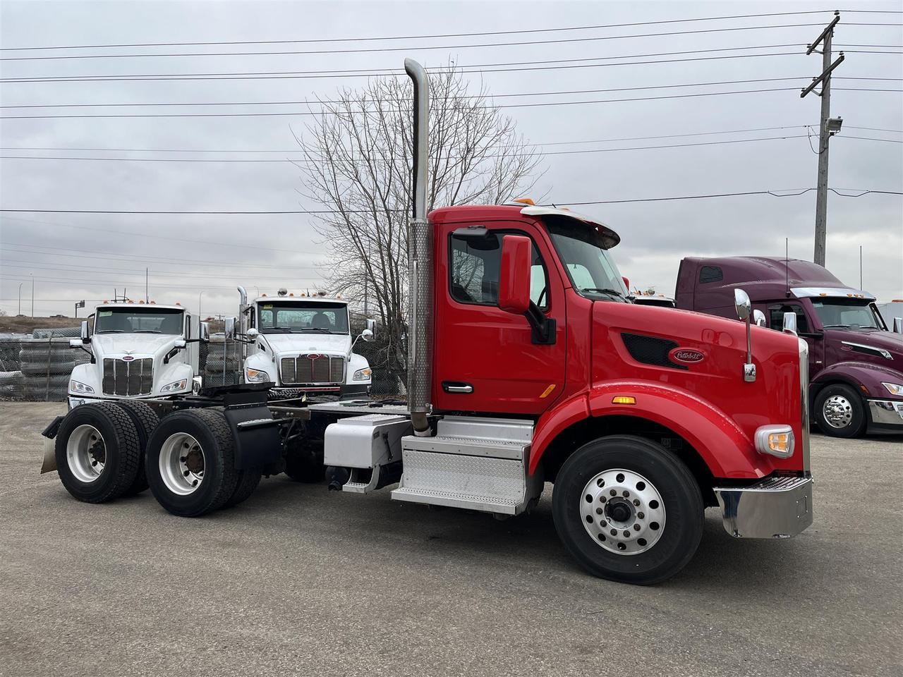 2022 Peterbilt 567 Rochester MN
