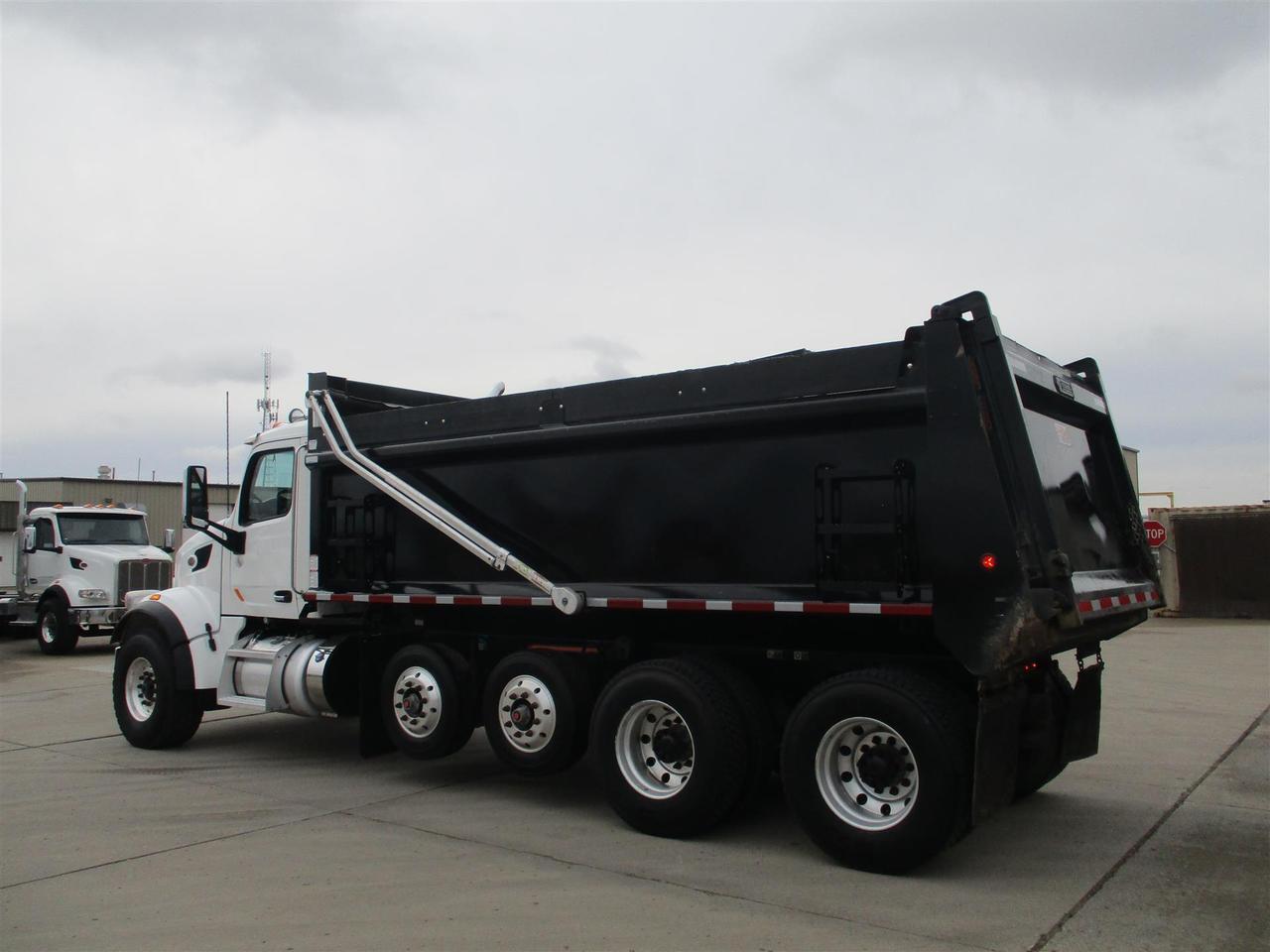 2022 Peterbilt 567 Fargo ND