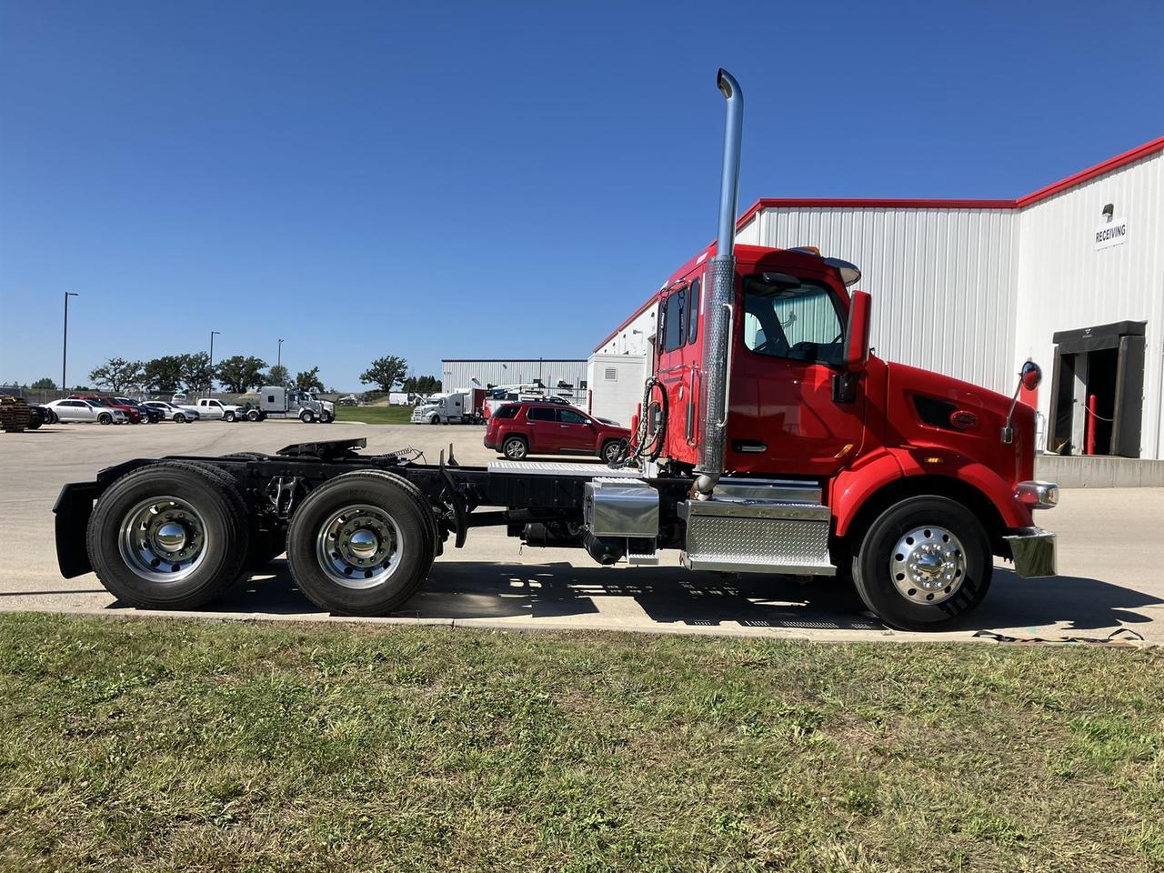 2022 Peterbilt 567 Fargo ND