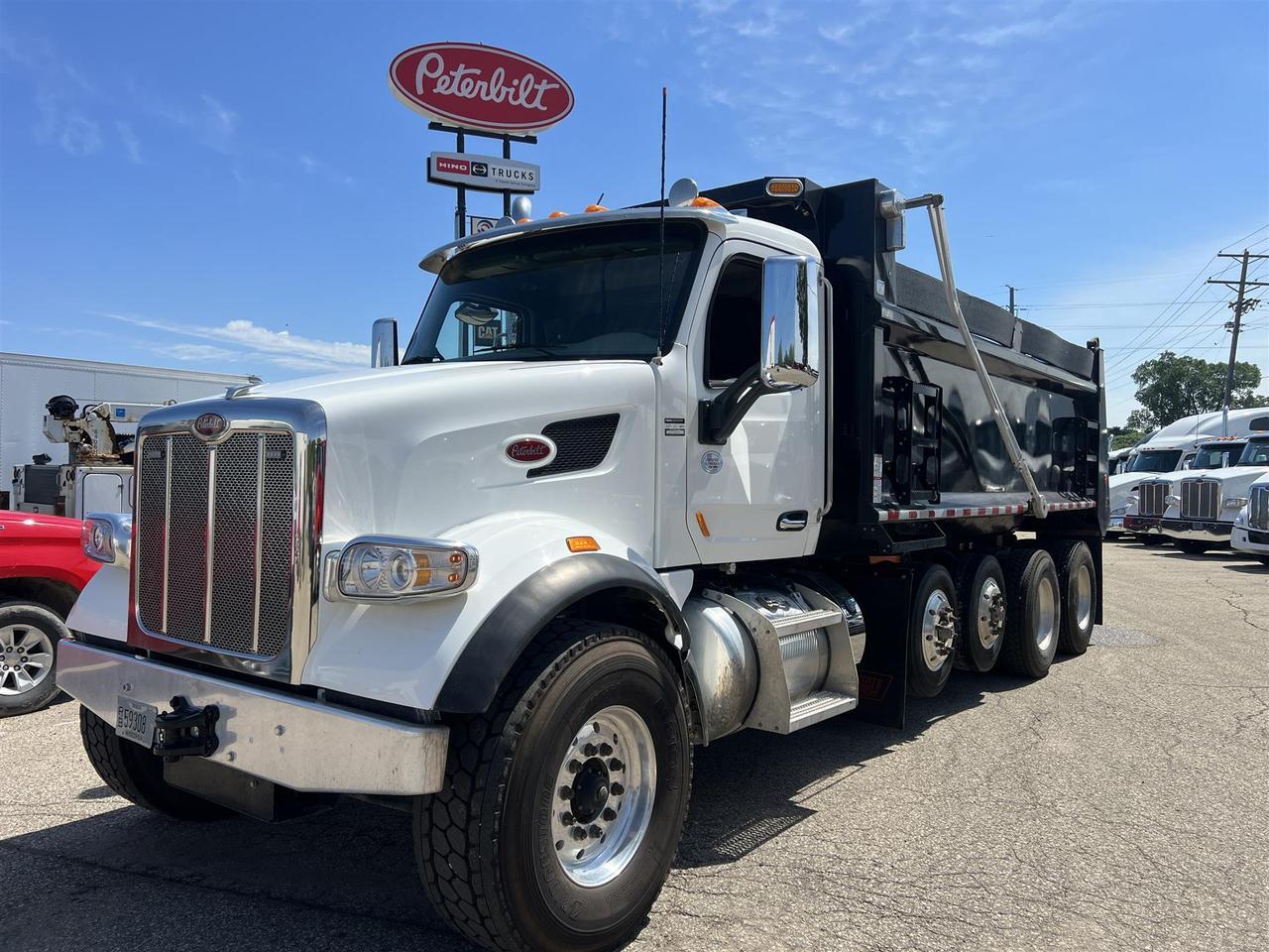 2022 Peterbilt 567 Dump Truck