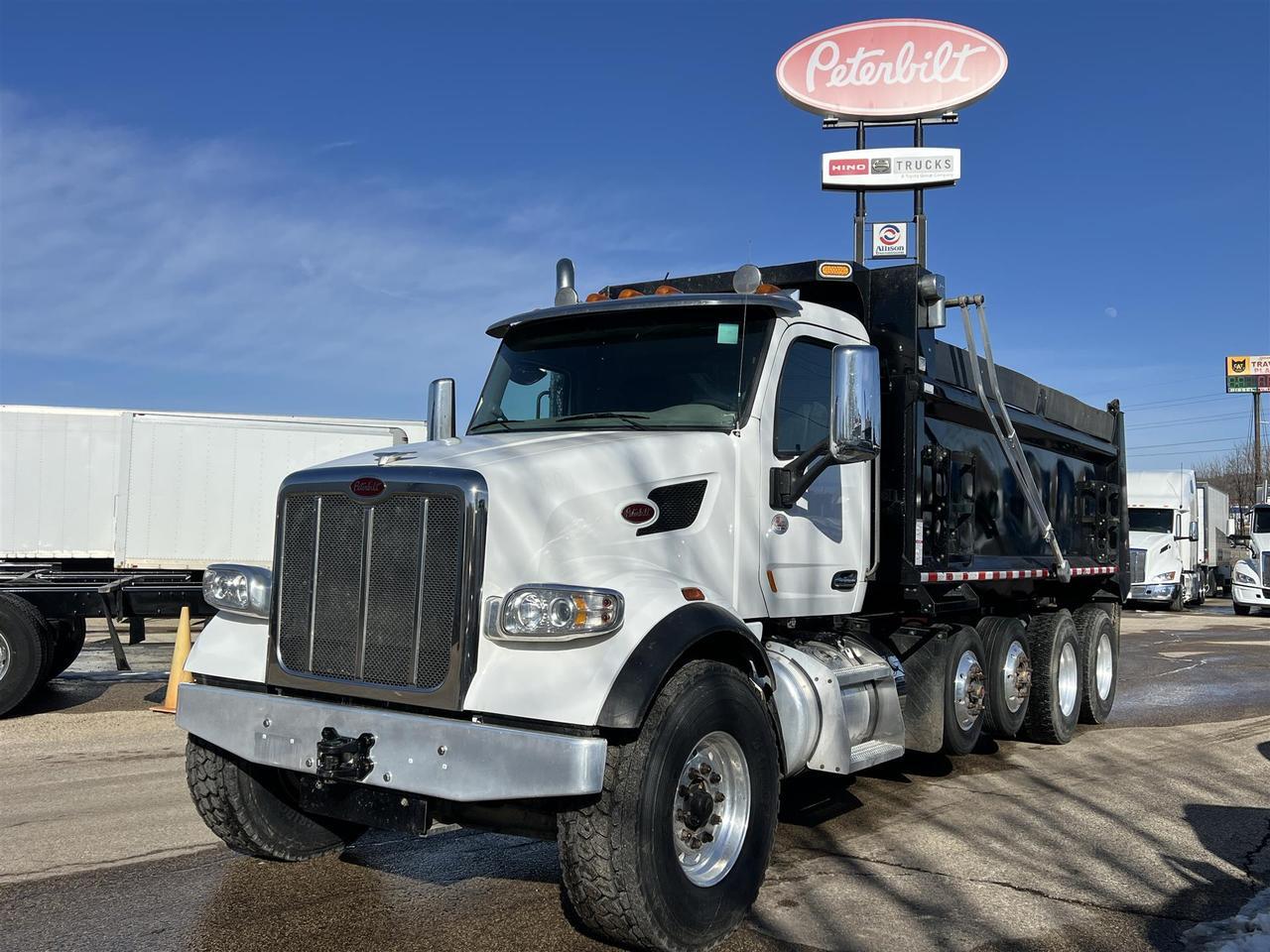 2022 Peterbilt 567