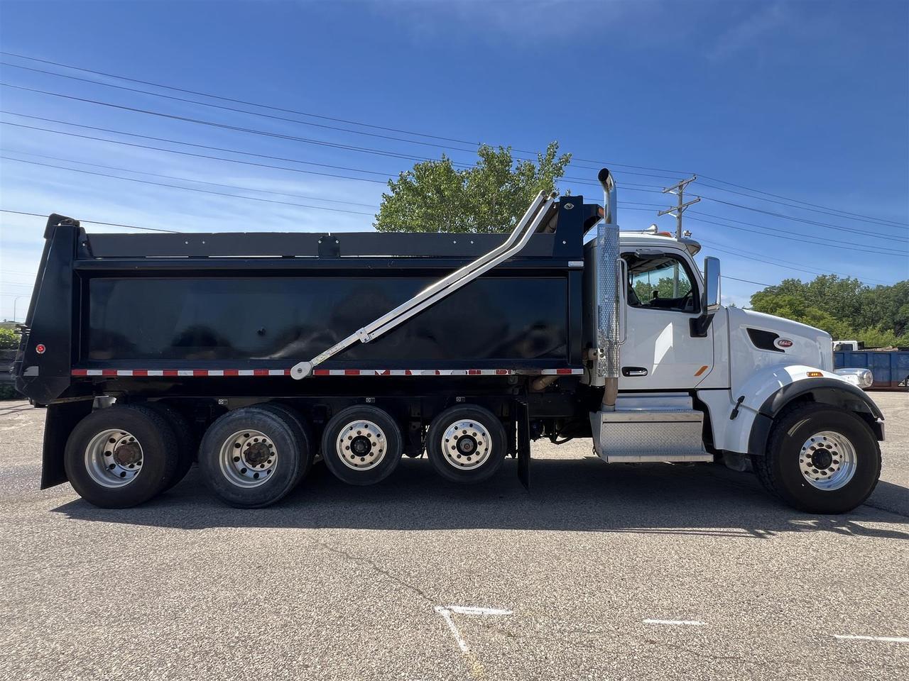 2022 Peterbilt 567 South St. Paul MN