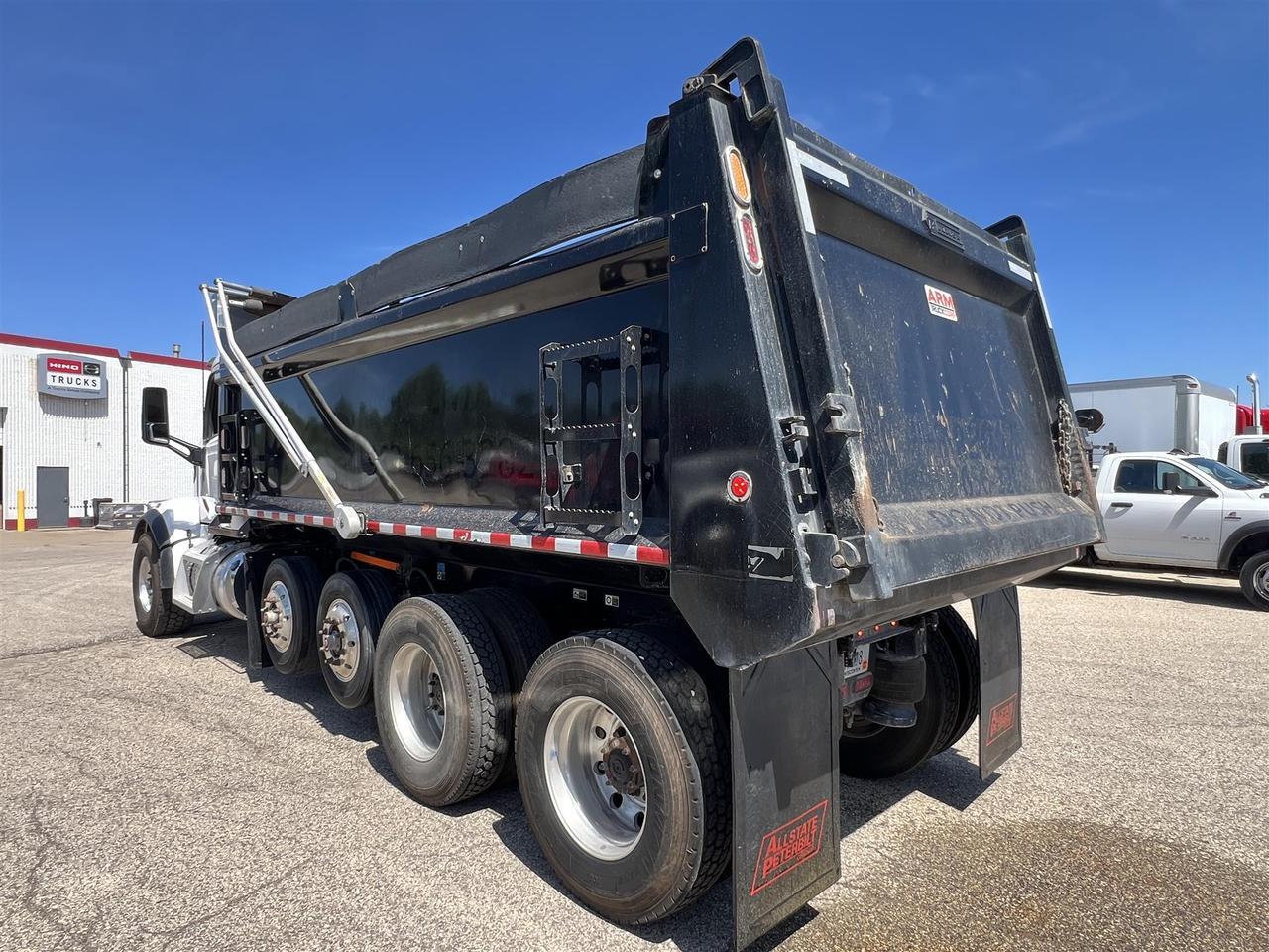 2022 Peterbilt 567 South St. Paul MN