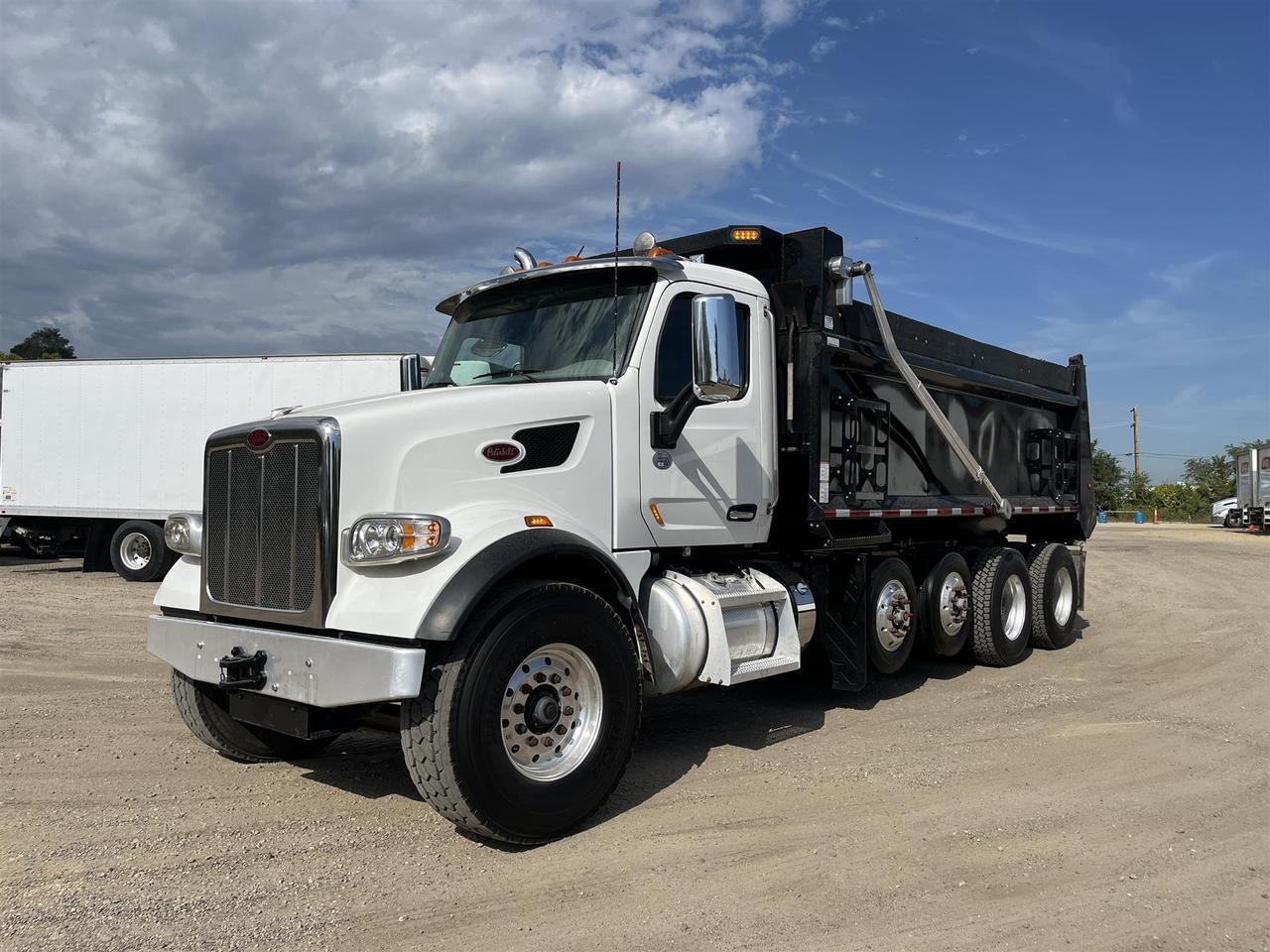 2022 Peterbilt 567 South St. Paul MN