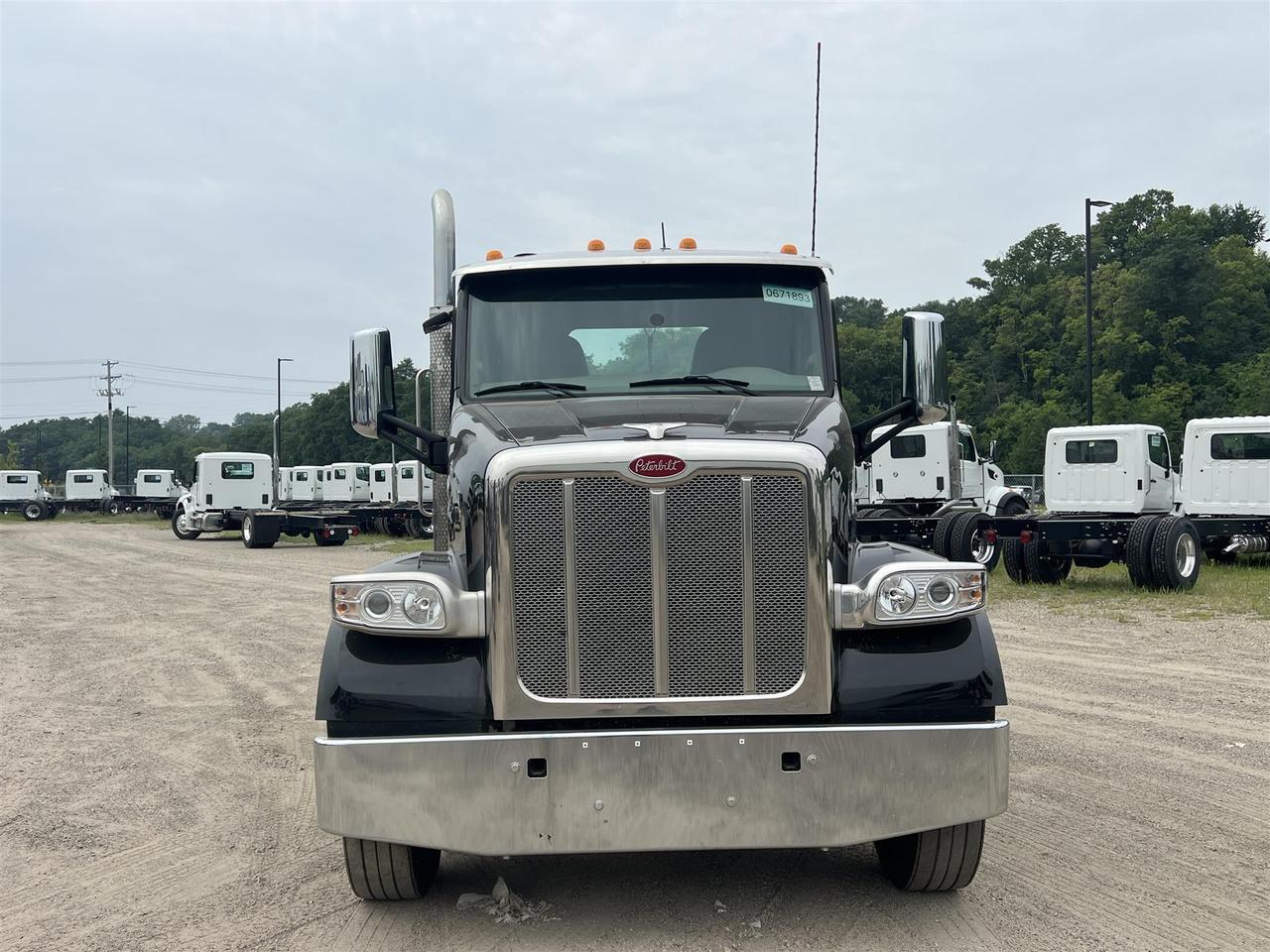 2022 Peterbilt 567 South St. Paul MN