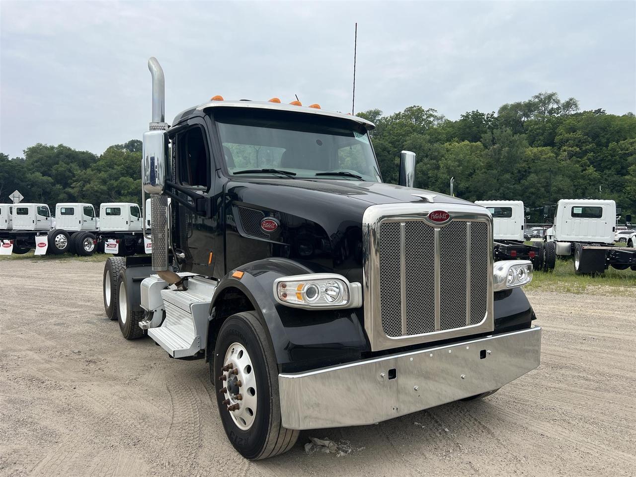 2022 Peterbilt 567 South St. Paul MN