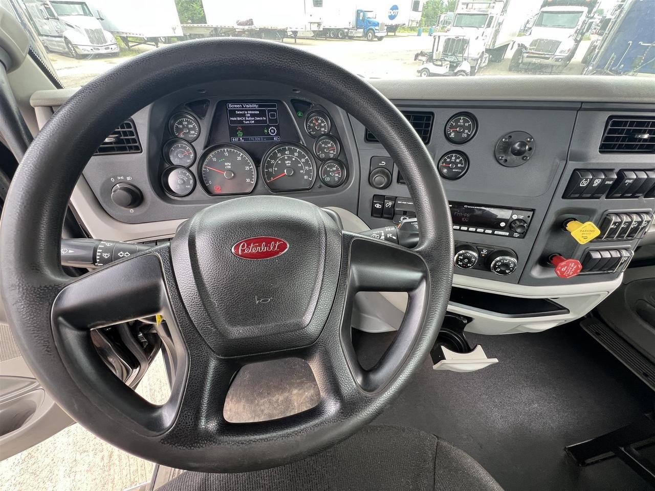2022 Peterbilt 567 South St. Paul MN