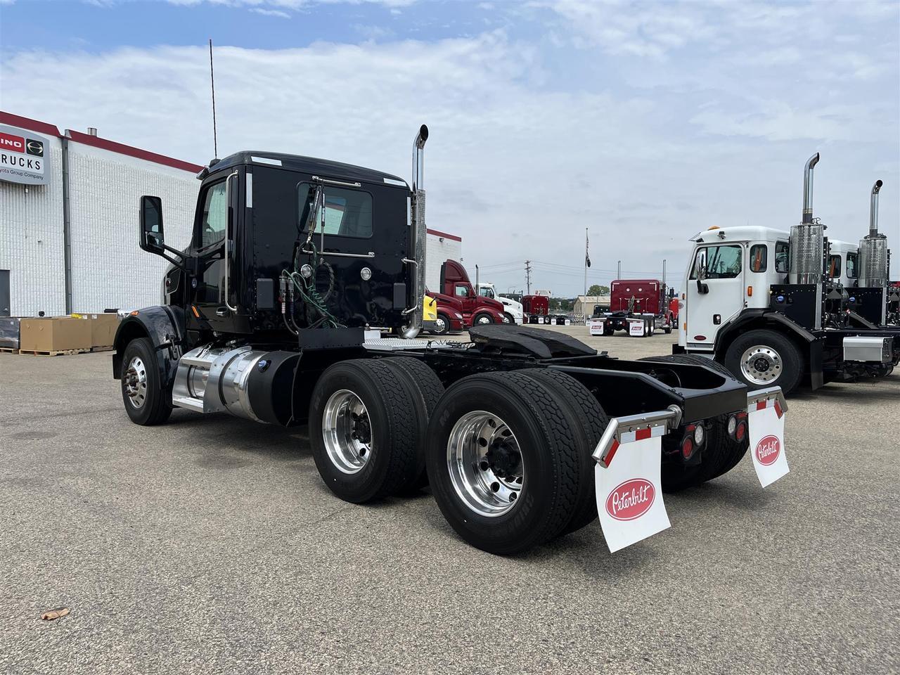 2022 Peterbilt 567 South St. Paul MN