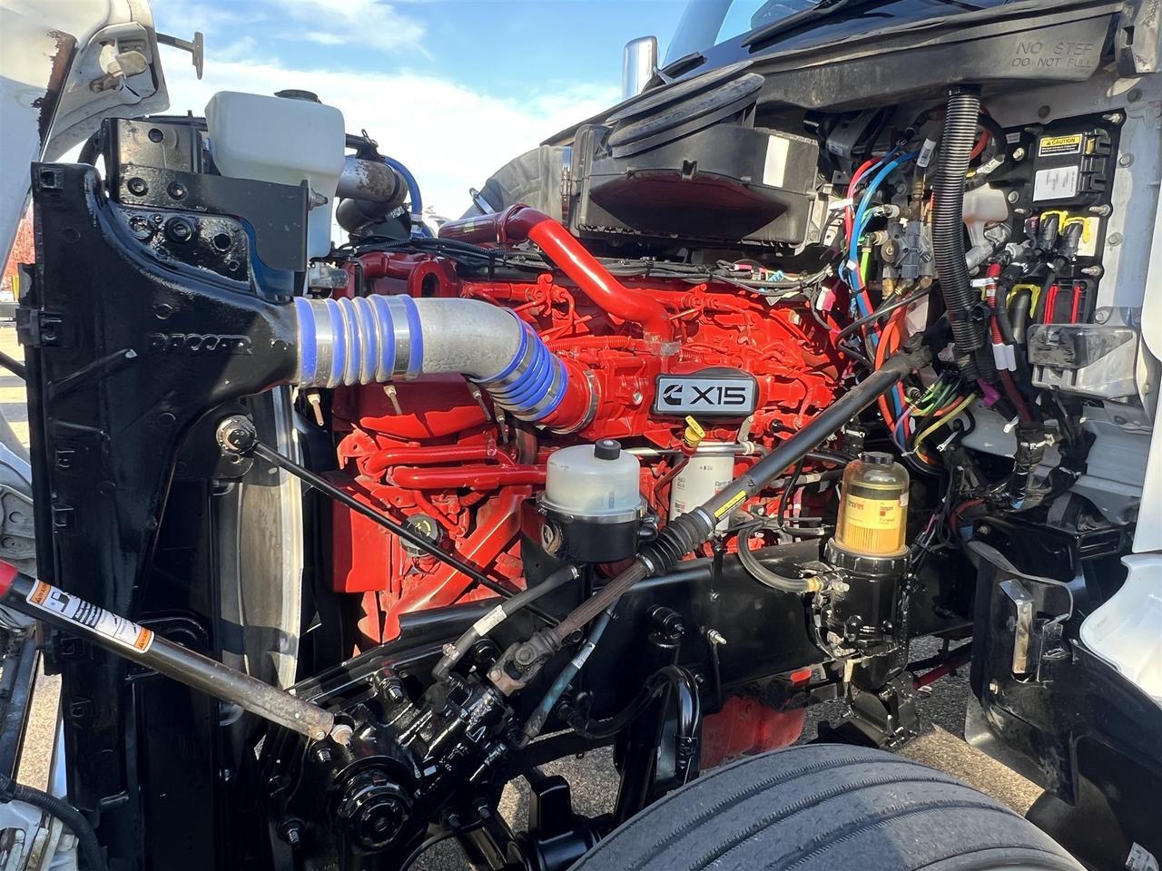 2022 Peterbilt 567 80&quot; Raised Roof South St. Paul MN