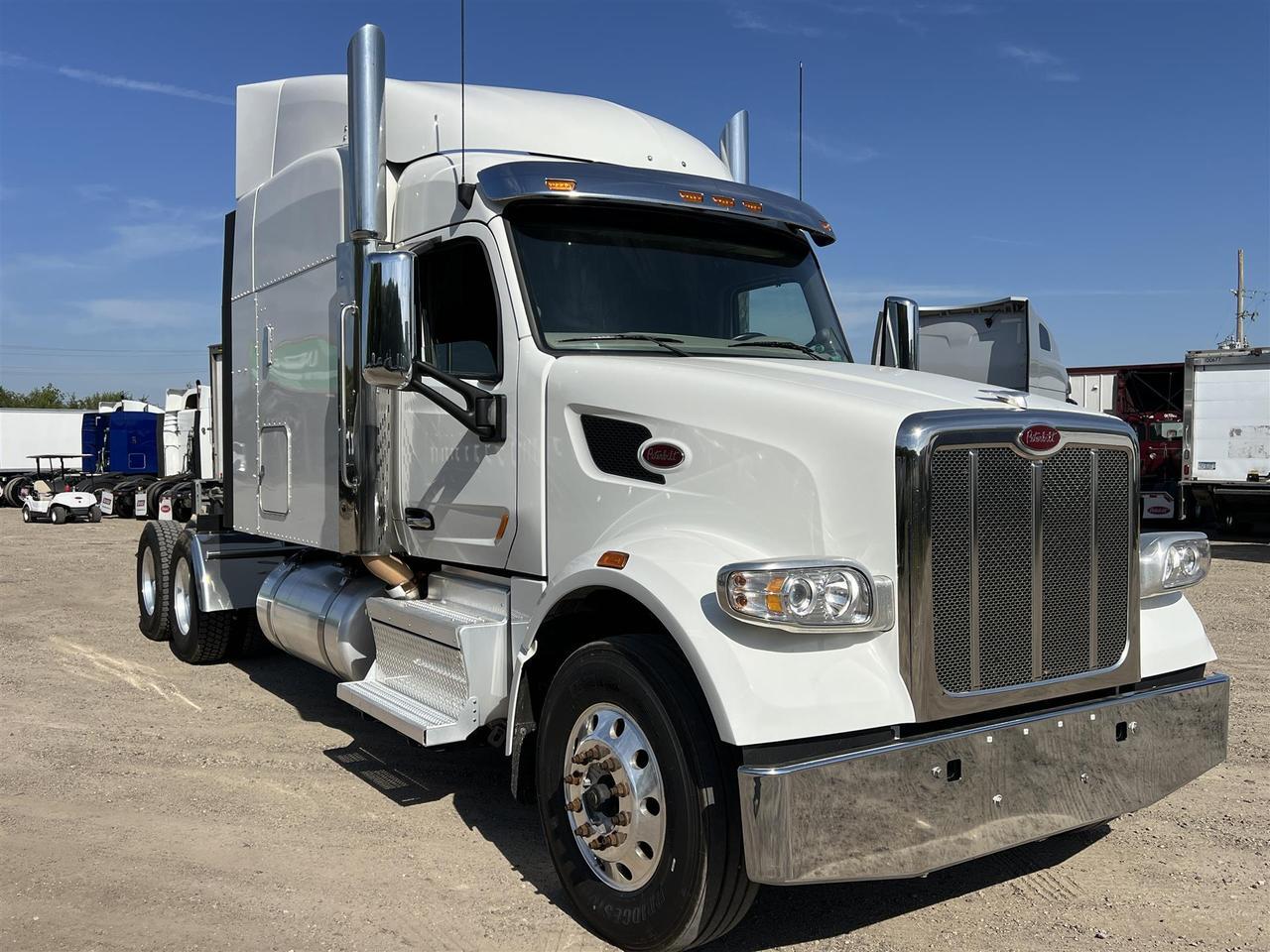 2022 Peterbilt 567 80&quot; Raised Roof South St. Paul MN