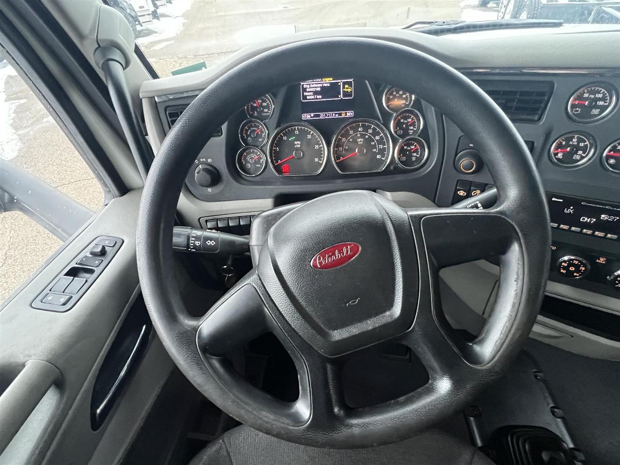 2022 Peterbilt 567 80" Raised Roof South St. Paul MN