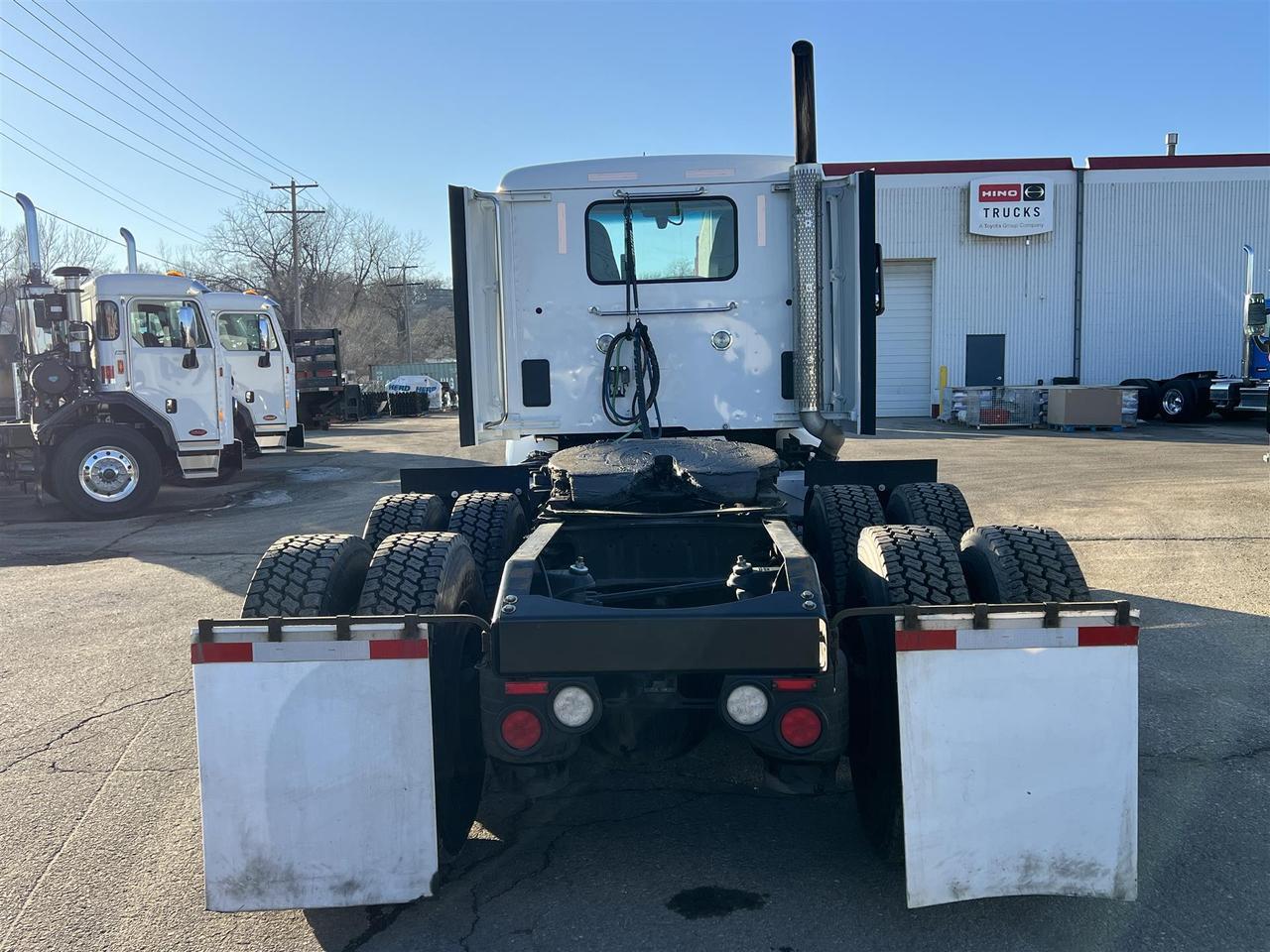 2022 Peterbilt 579 Eau Claire WI