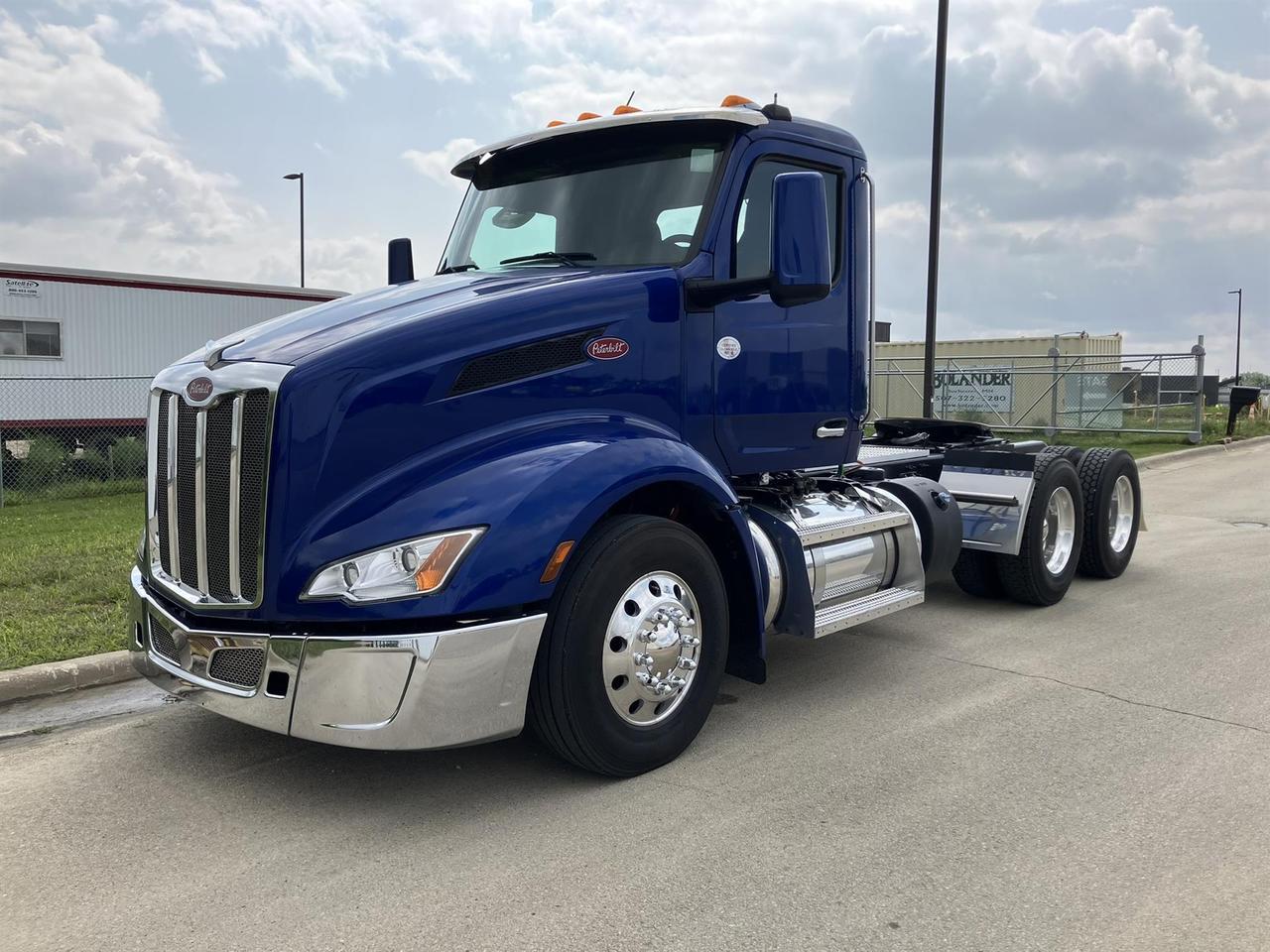 2022 Peterbilt 579 Rochester MN