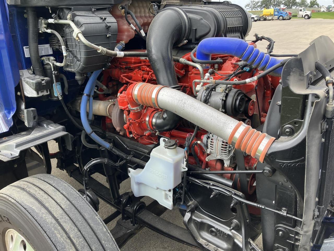 2022 Peterbilt 579 Rochester MN