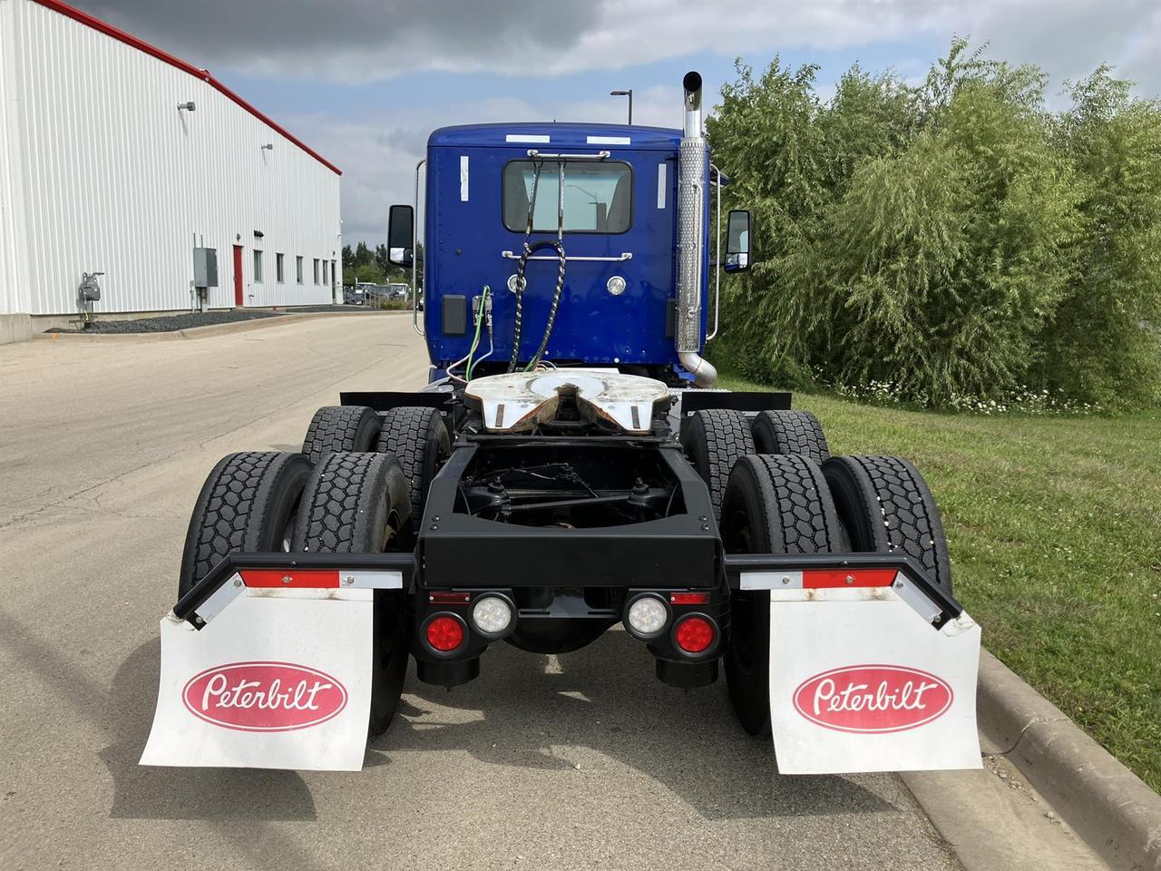 2022 Peterbilt 579 Rochester MN