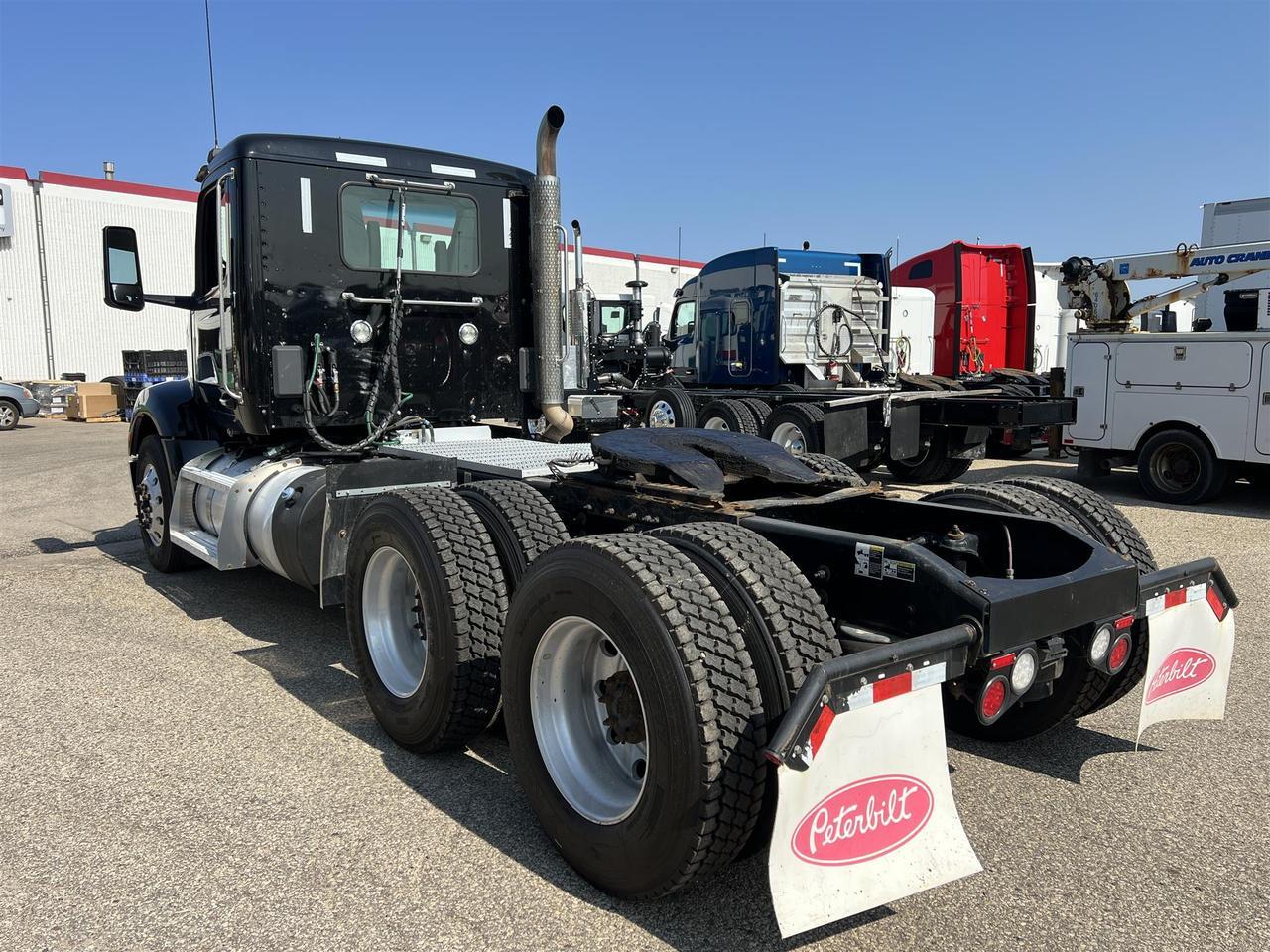 2022 Peterbilt 579 Rochester MN