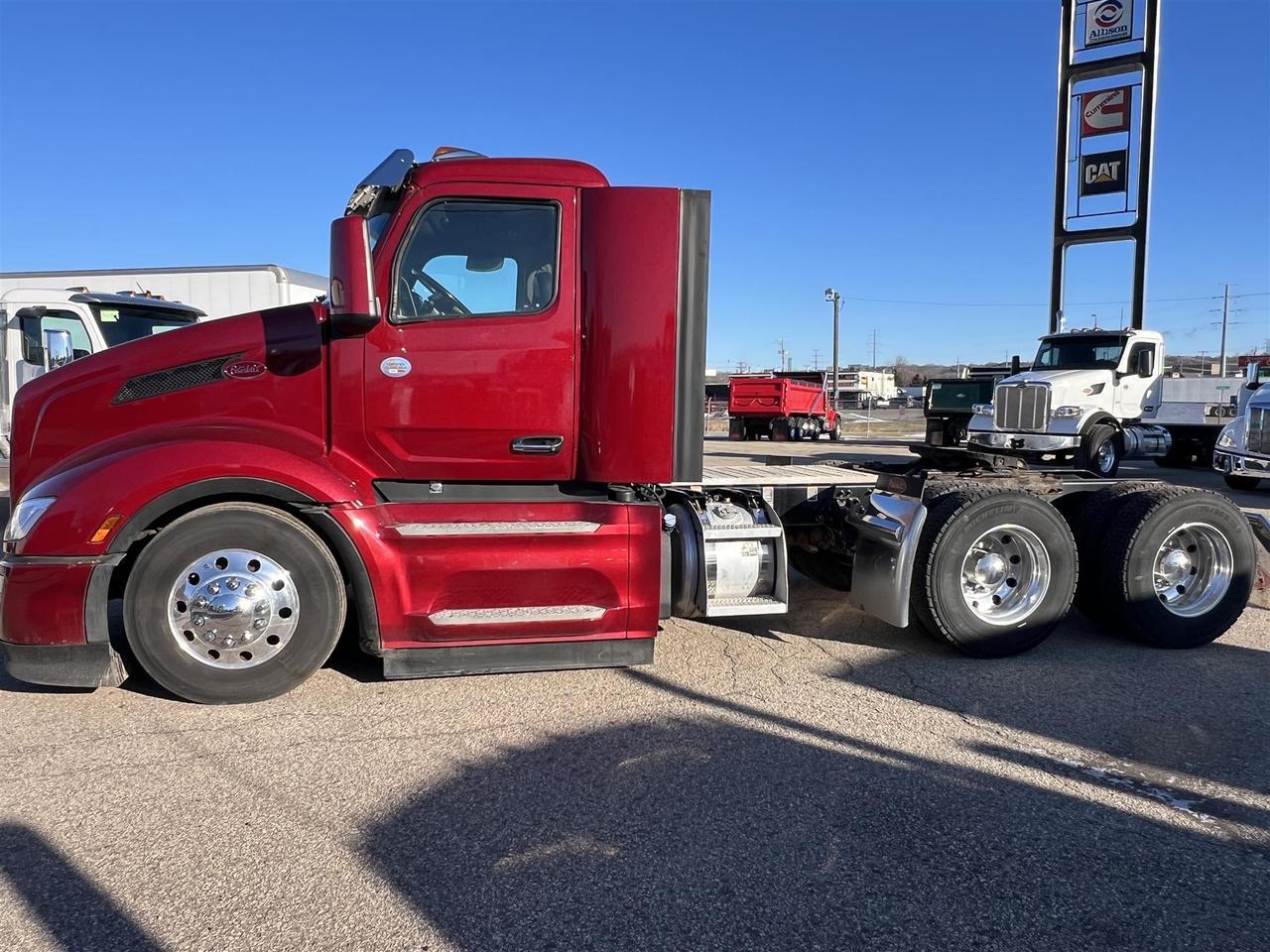 2022 Peterbilt 579 Rochester MN