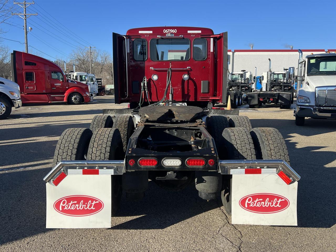 2022 Peterbilt 579 Rochester MN