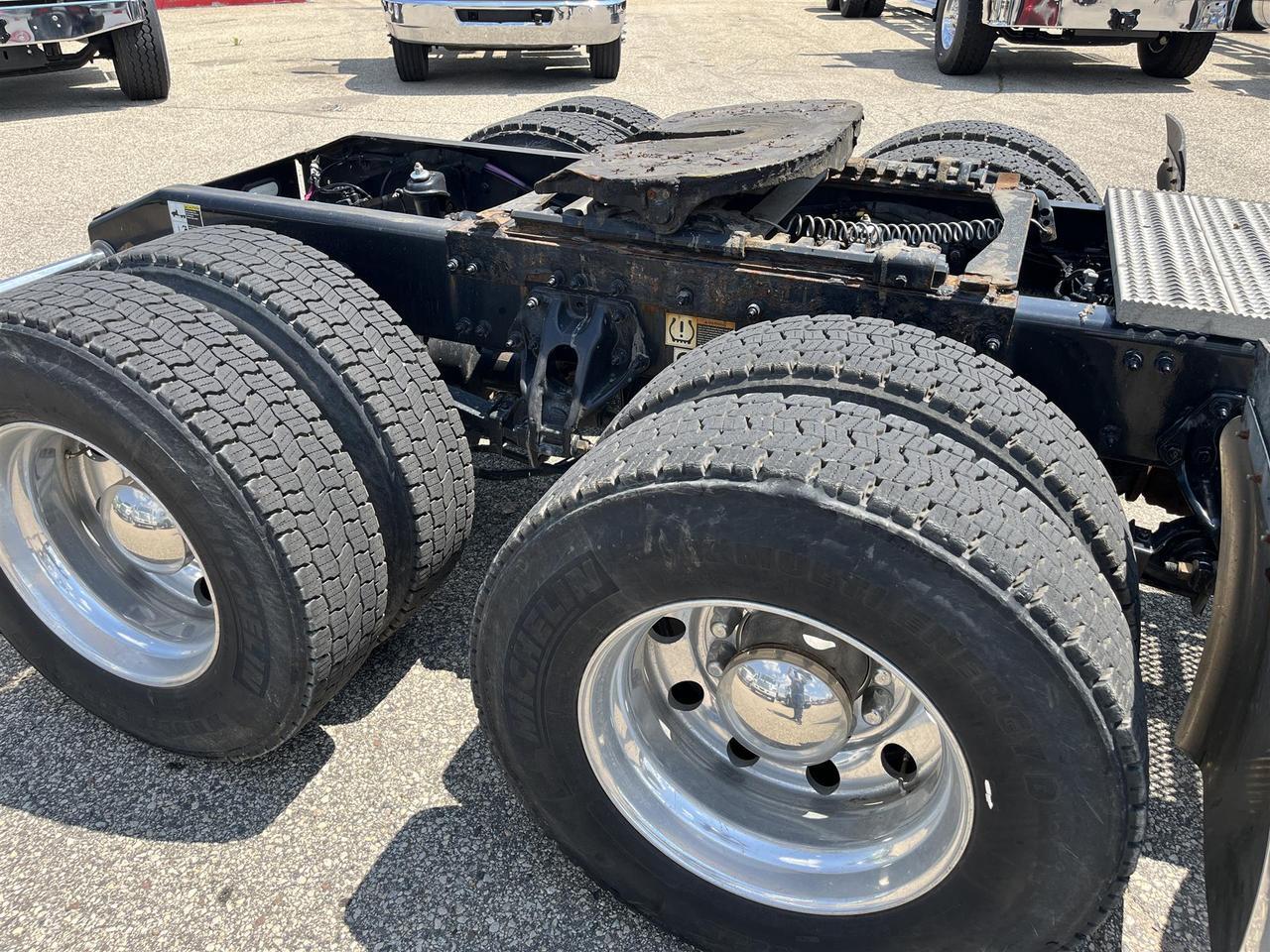 2022 Peterbilt 579 Rochester MN