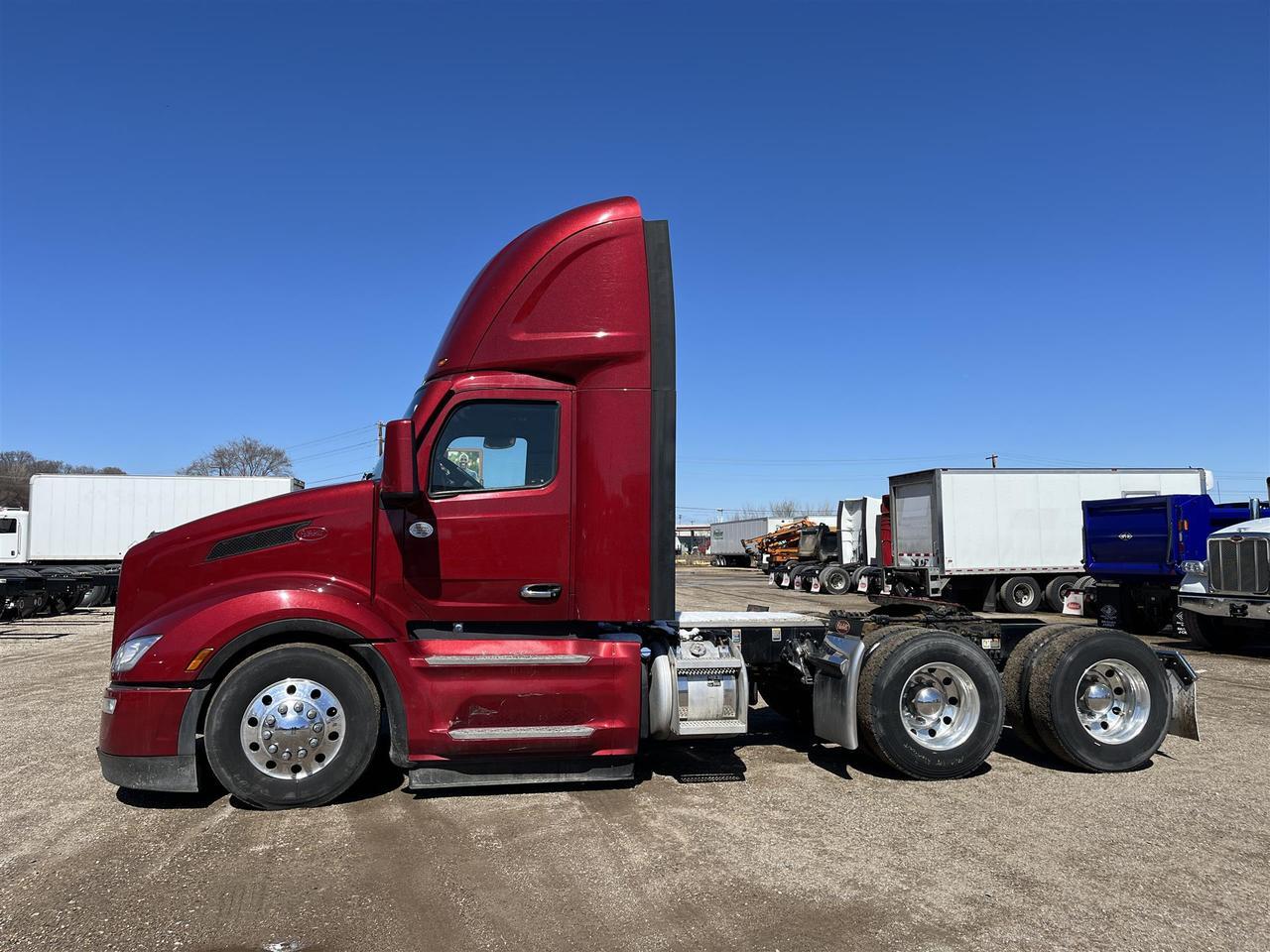 2022 Peterbilt 579 Rochester MN