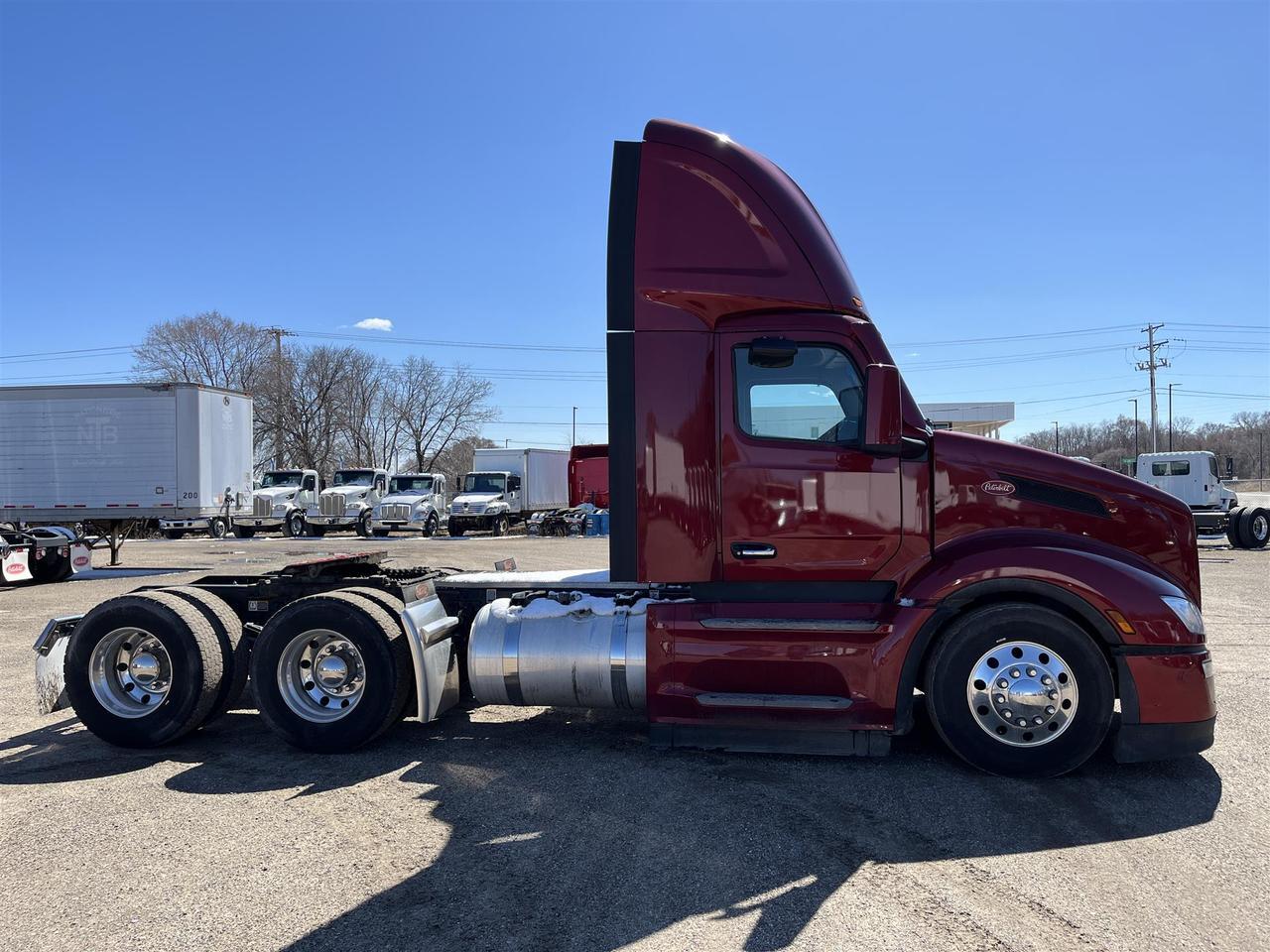 2022 Peterbilt 579 Rochester MN