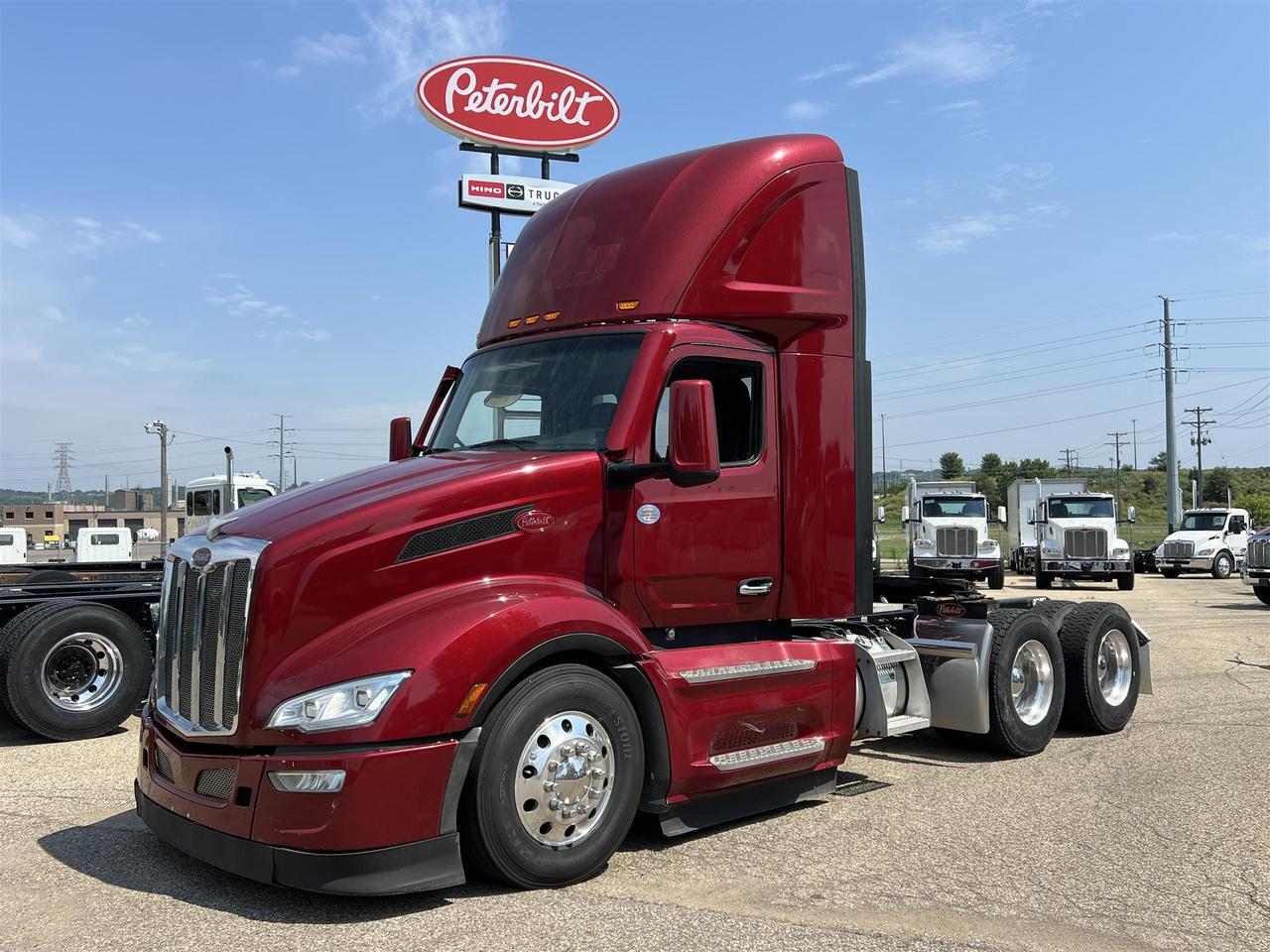 2022 Peterbilt 579