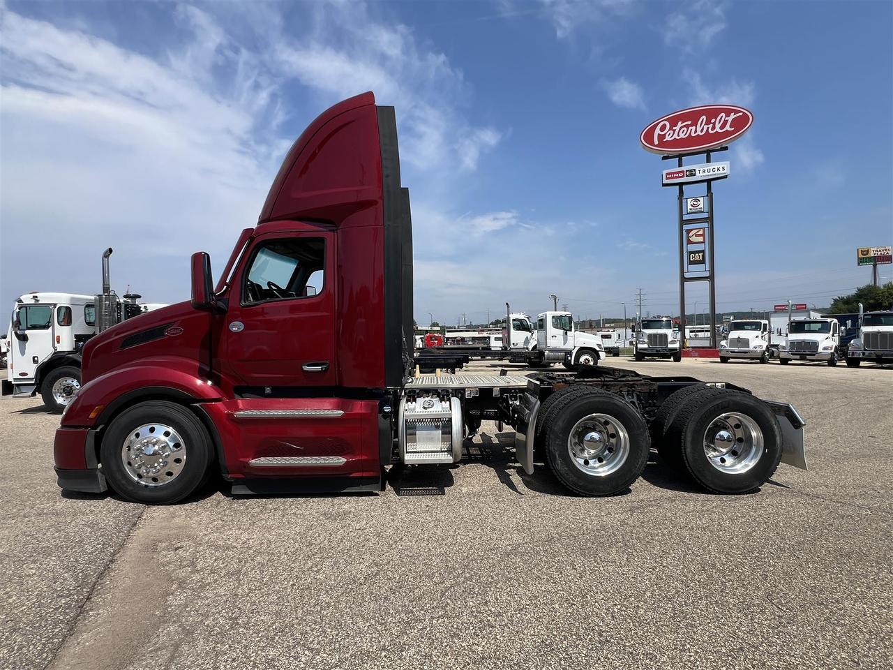 2022 Peterbilt 579 South St. Paul MN