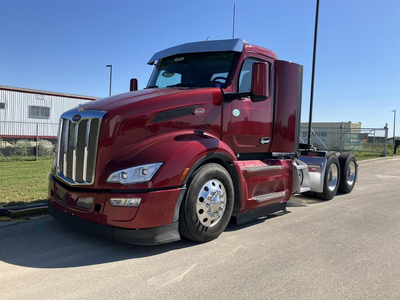 2022 Peterbilt 579 South St. Paul MN