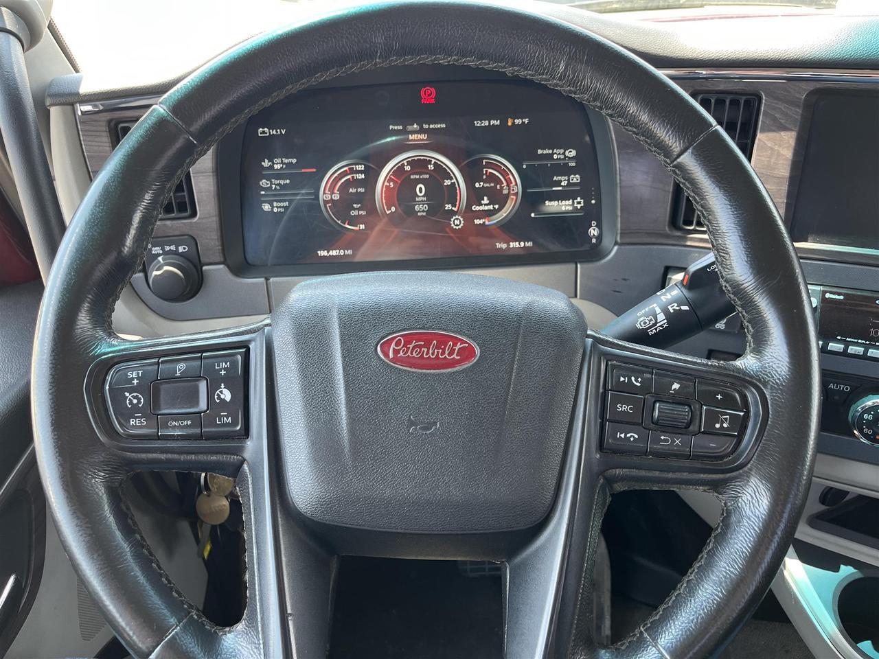 2022 Peterbilt 579 South St. Paul MN