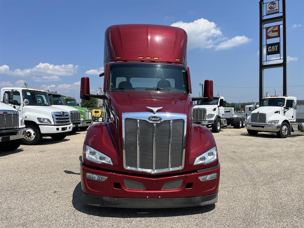 2022 Peterbilt 579 South St. Paul MN