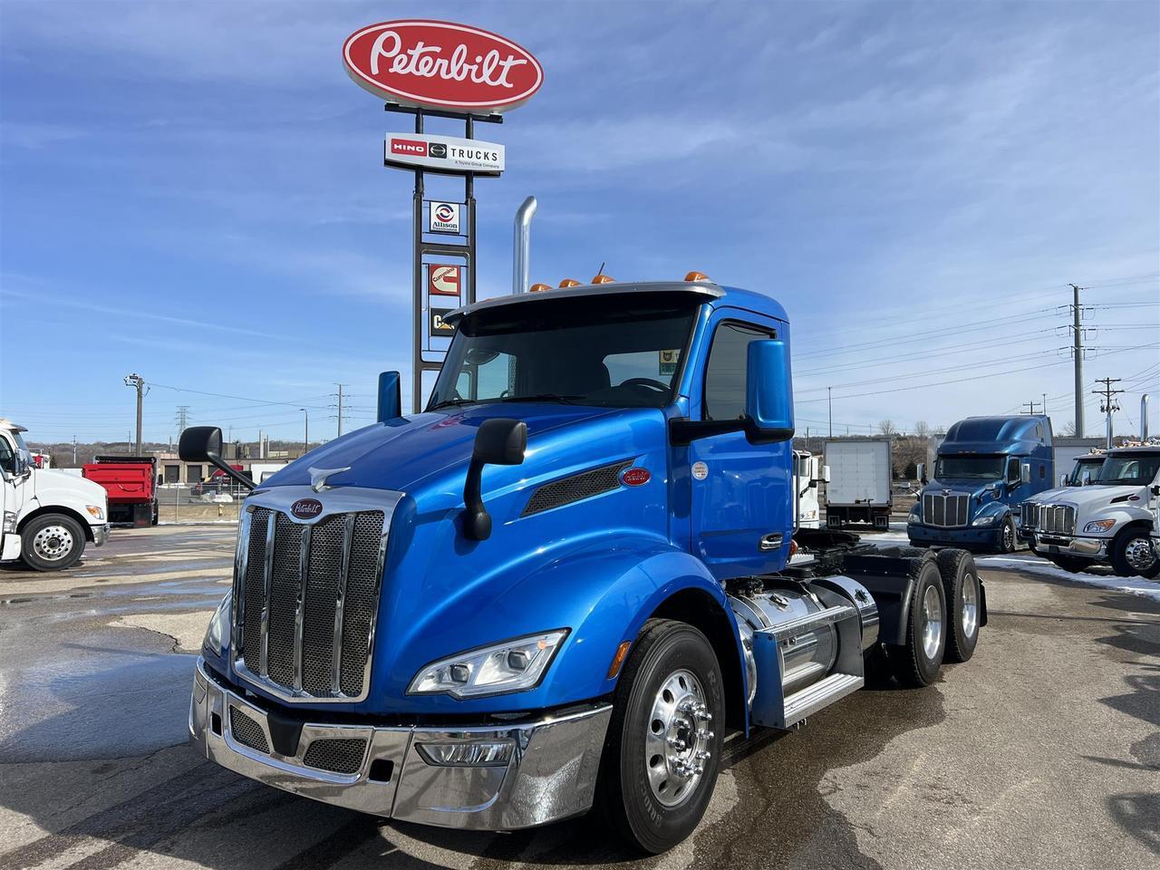 2022 Peterbilt 579
