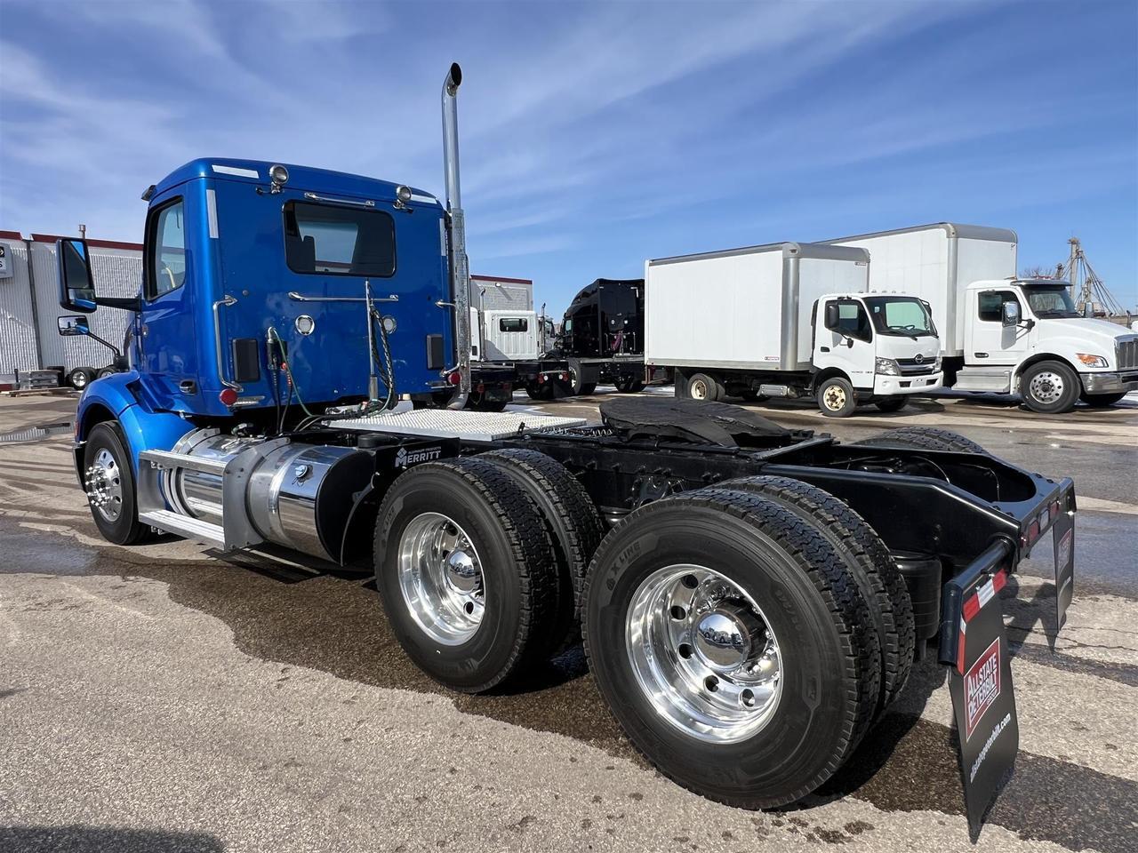 2022 Peterbilt 579
