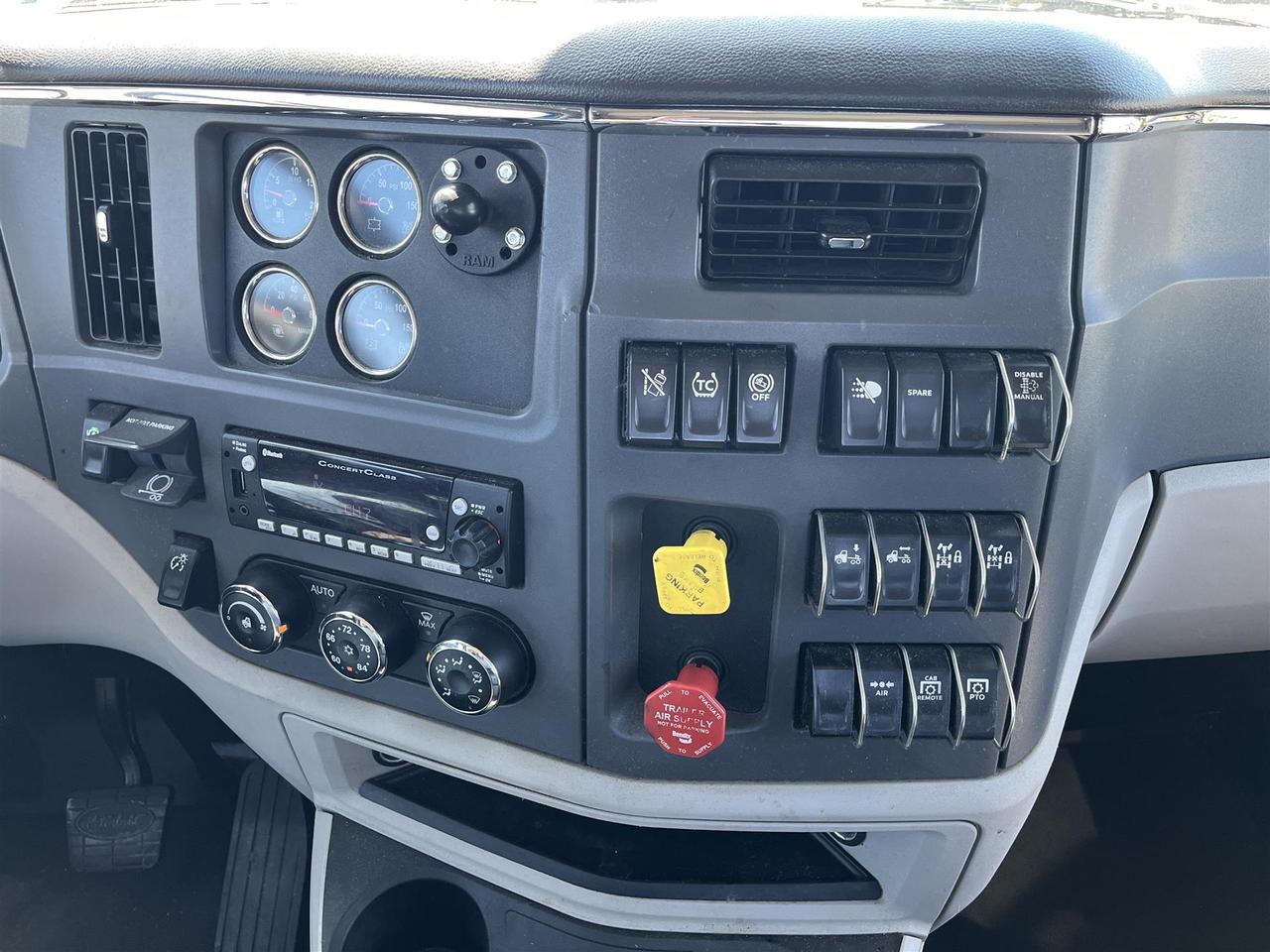 2022 Peterbilt 579 South St. Paul MN