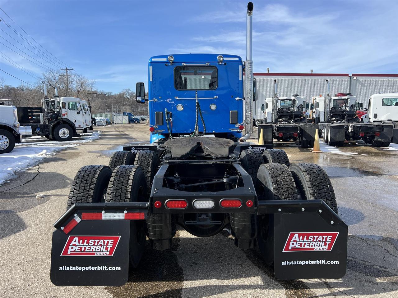 2022 Peterbilt 579