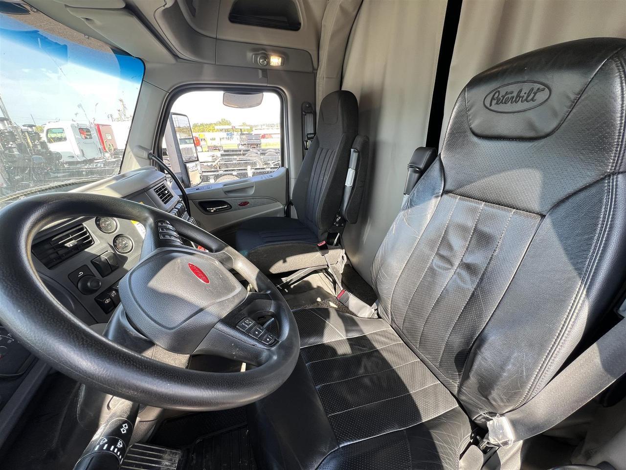 2022 Peterbilt 579 58&quot; Mid Roof Eau Claire WI