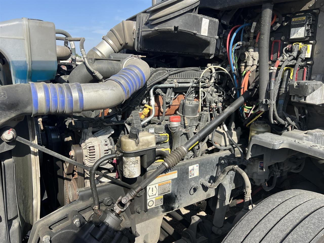 2022 Peterbilt 579 58&quot; Mid Roof Eau Claire WI