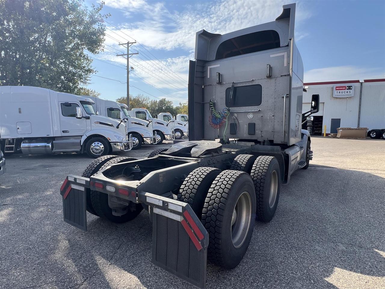2022 Peterbilt 579 58&quot; Mid Roof Eau Claire WI